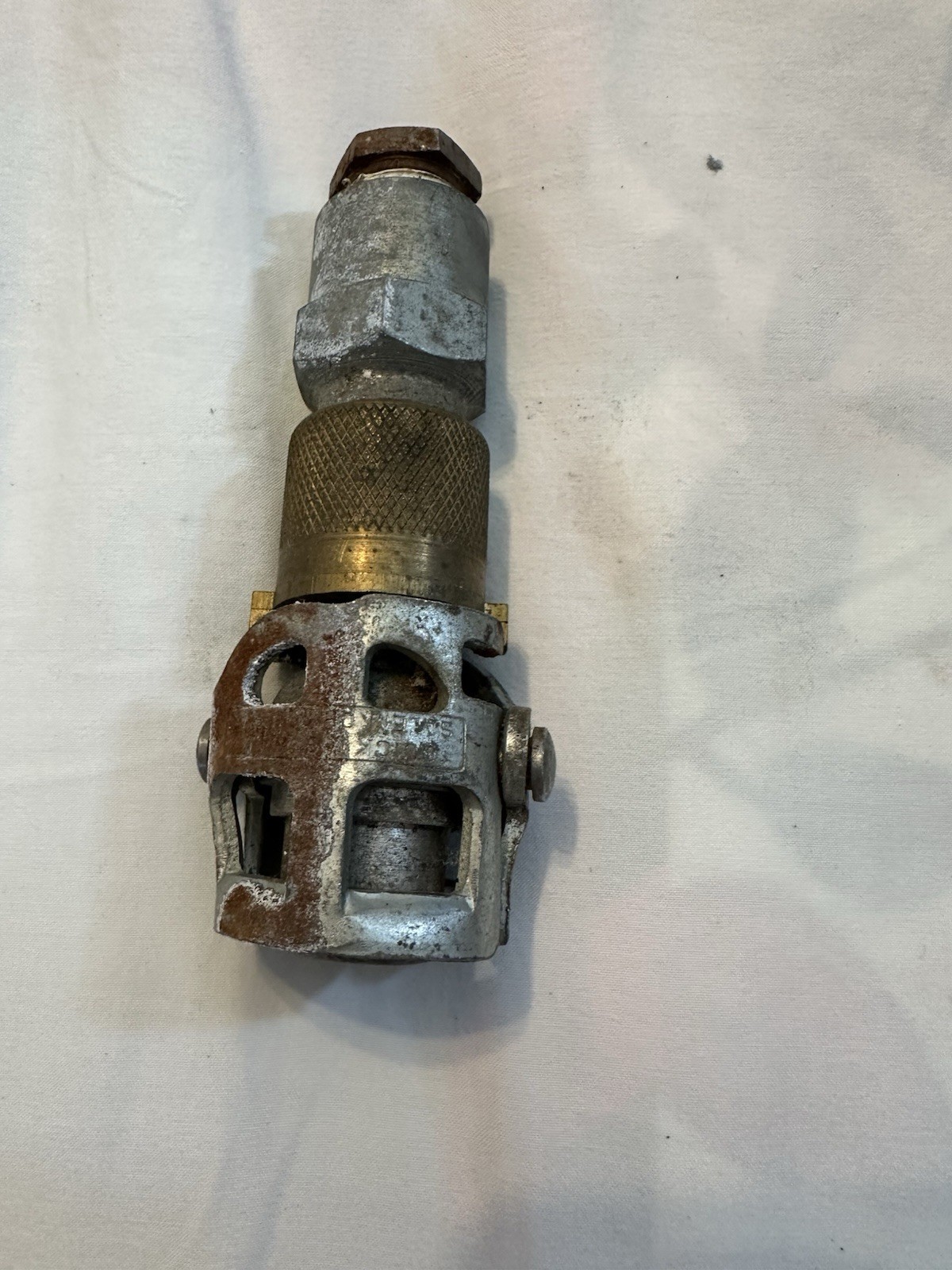 pneumatic quick disconnect valve coupling