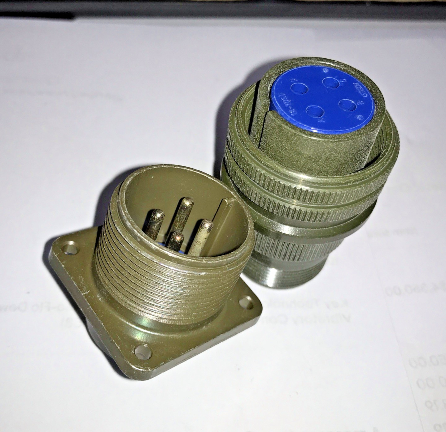 Amphenol MS3106A18-10S 4-Pin Female Connector and MS3102A18-10P 4-Pin Male Plug