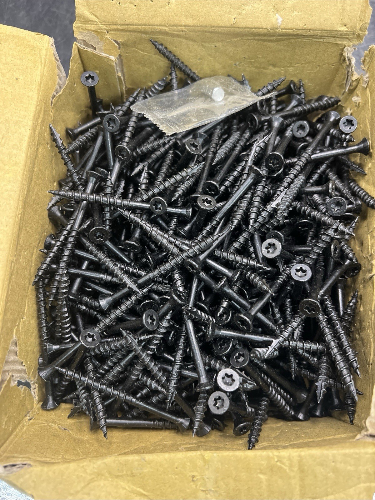 #9 X 2-1/2 In. Black Exterior Self-Starting Torx Drive Flat-Head Deck Screw 5 LB