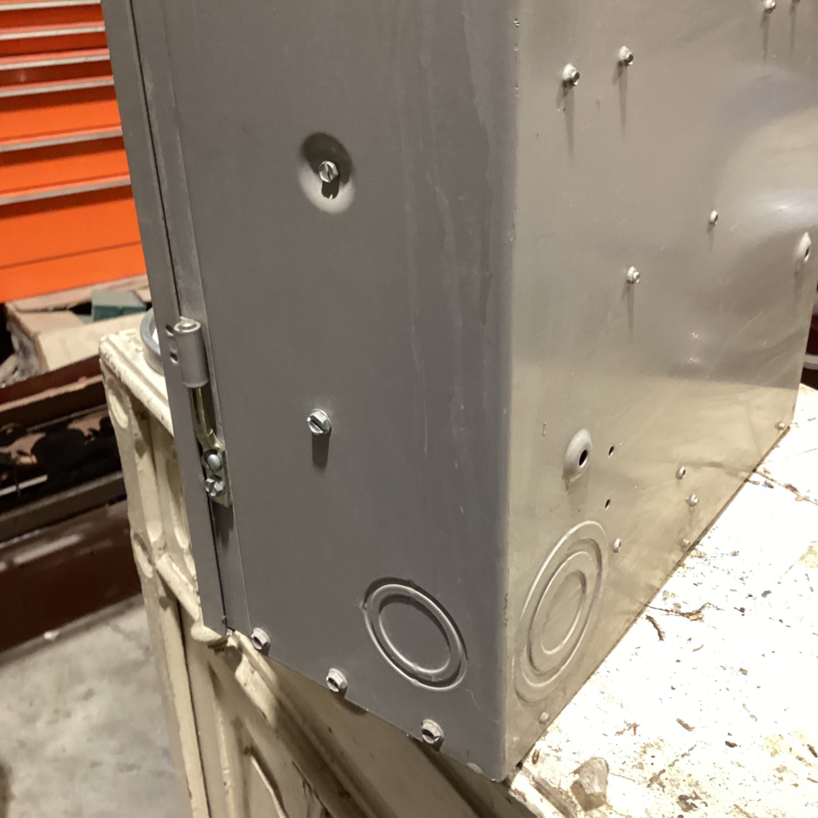 Center Main Breaker