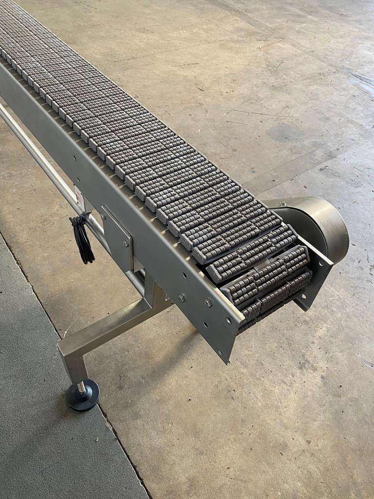7.5″ x 10′ L Stainless Bottle Conveyor with Plastic Belt, Bottling, Conveying