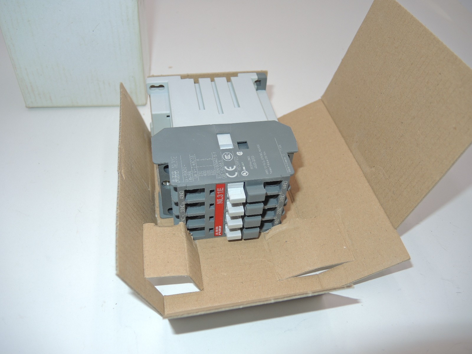 One (1) ABB NL31E-81 Contactor Relay 24 V DC 1SBH143001R8131 Bulgaria NEW
