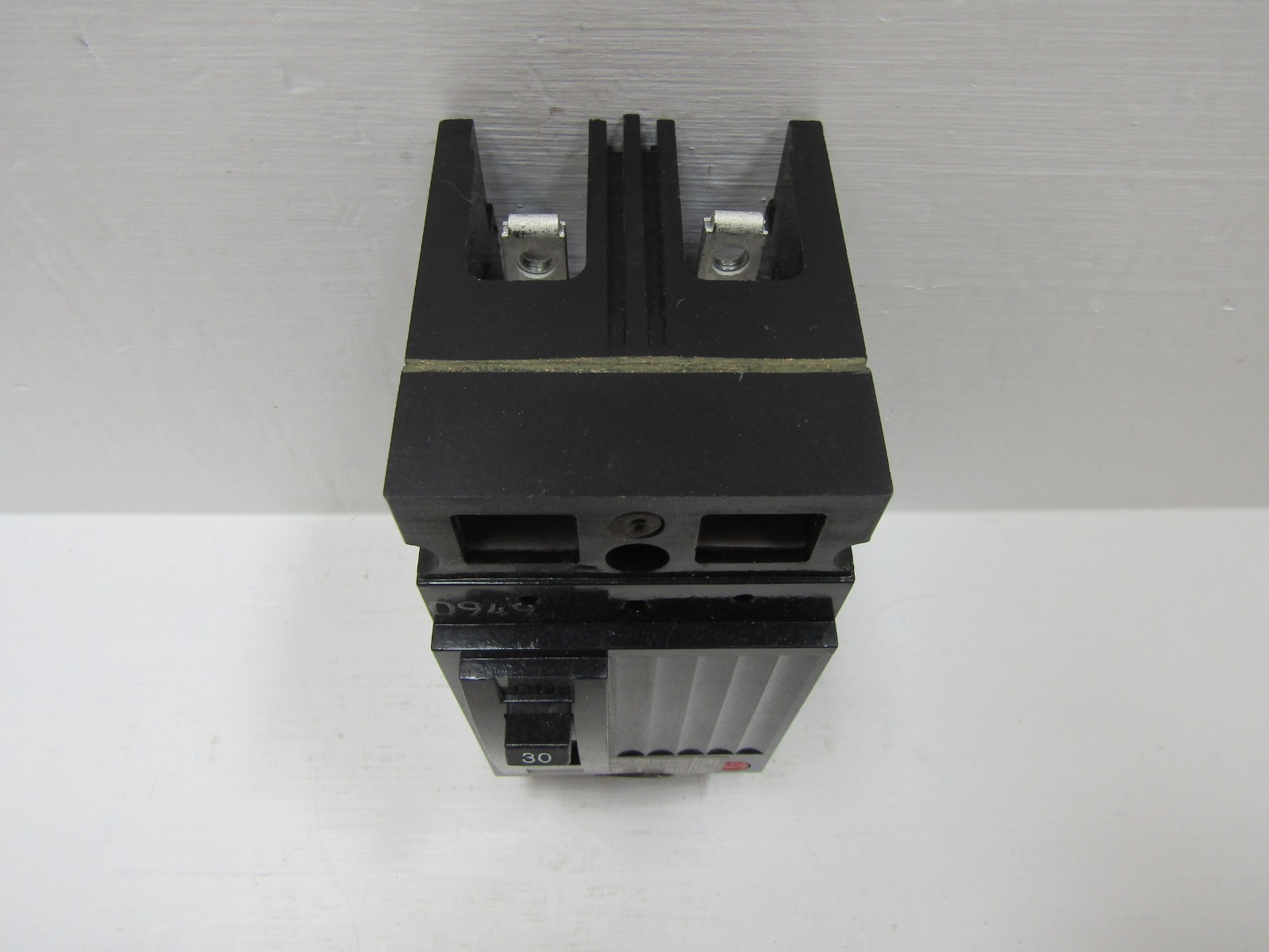 NEW GE TED124030WL 30 Amp 480V 2-Pole Circuit Breaker 30A 250 VDC TED124030