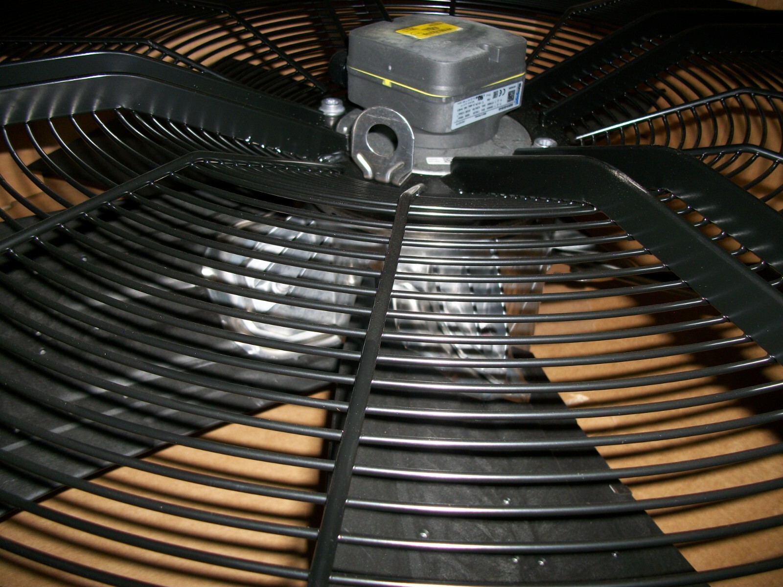 NEW EBM-PAPST AXIAL COOLING FAN MODEL S6D910-BC05-03 3-PHASE EBMPAPST USA SELLER