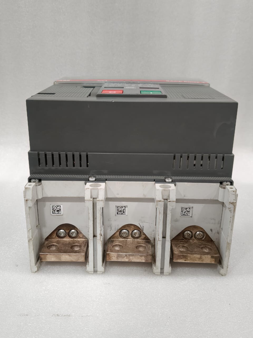 ABB SACE EMAX2 SACE E1.2N CC66103693 CIRCUIT BREAKER 1000A 3POLE FAST SHIPPING