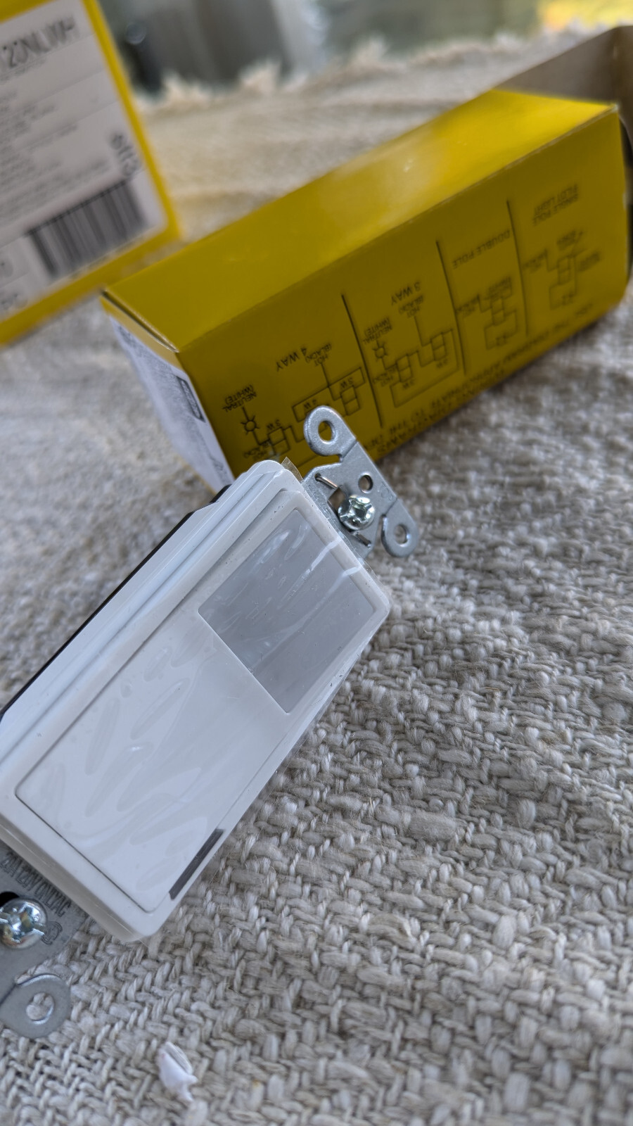 Commercial LED Illuminated Rocker – Hubbell Ds120nlwh Nightlight Switch – White