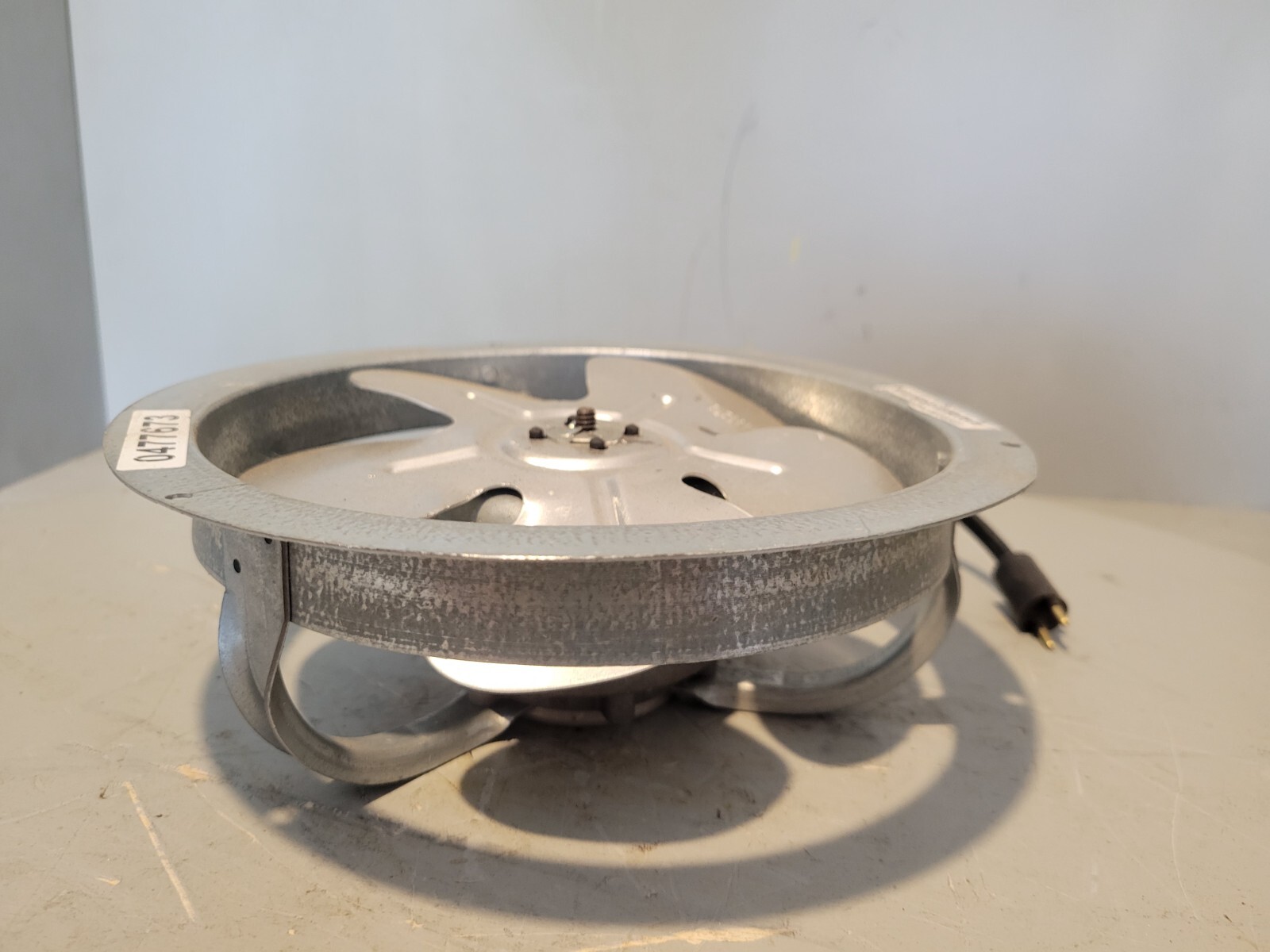 Hussmann 5 Blade 7″ Fan Assembly, 115V, 0.29A, 4W, 1450RPM, 0477673, SVC 441-101