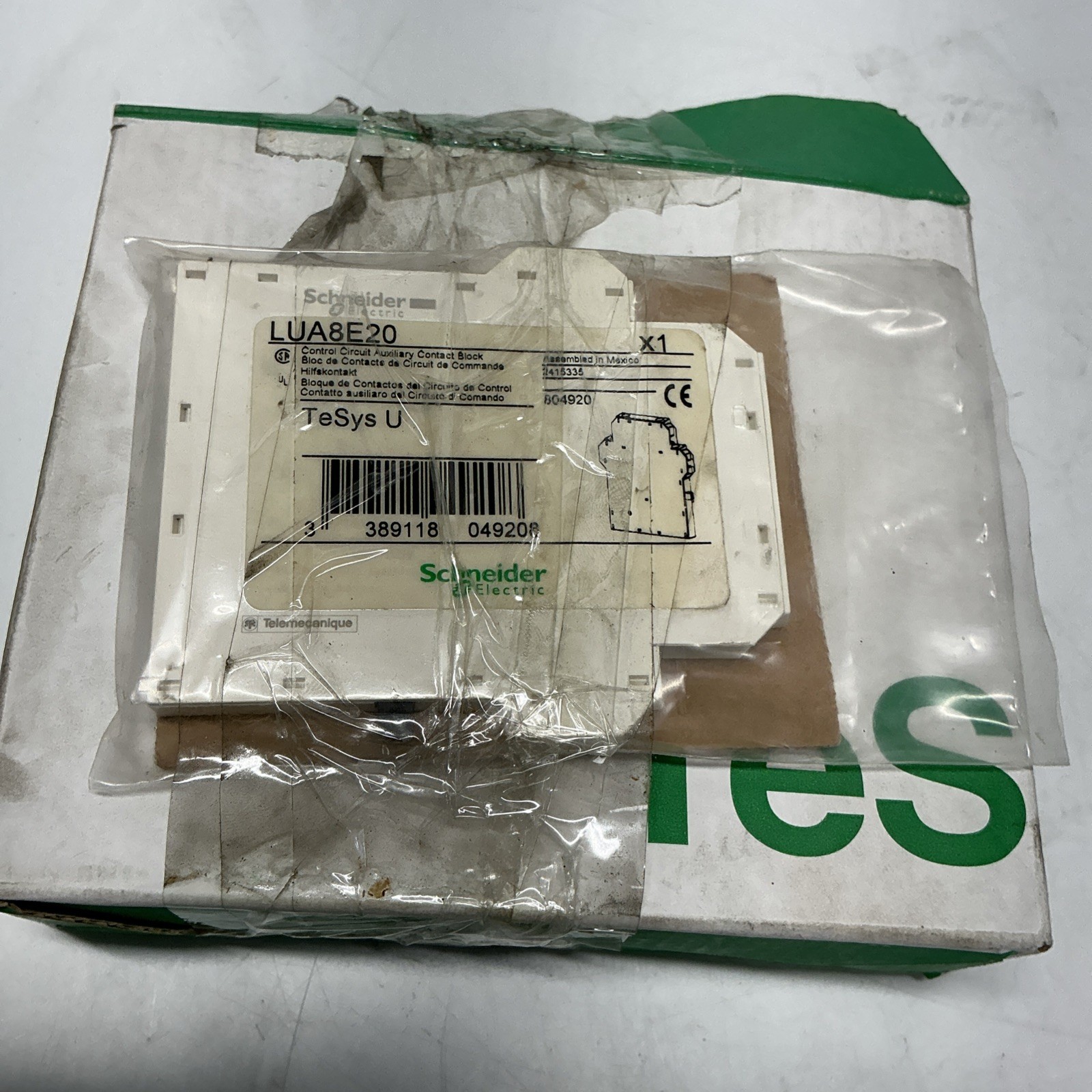 Schneider LUCB05FU/LUB12 Motor Control Unit W/ LUA8E20 AUX Contact. W-274