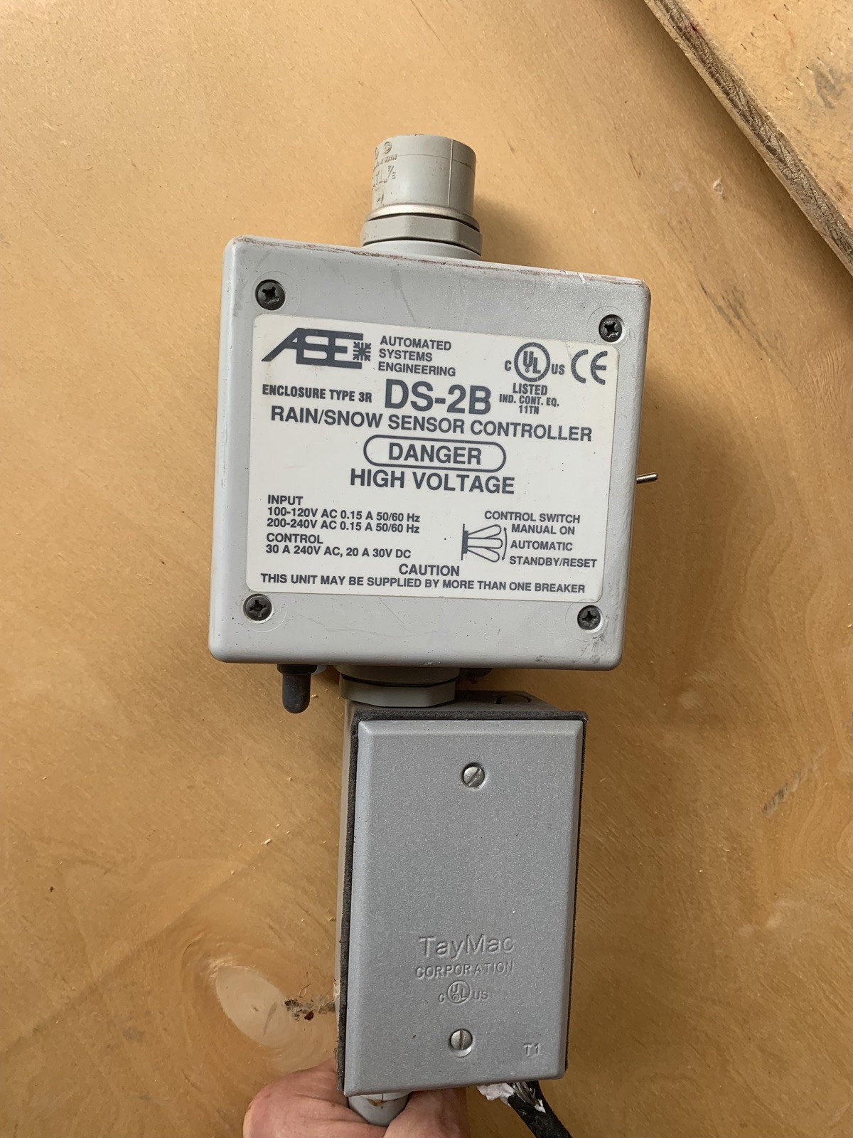 Thermon DS-2B Rain / Snow Sensor Controller 120Vac-240Vac