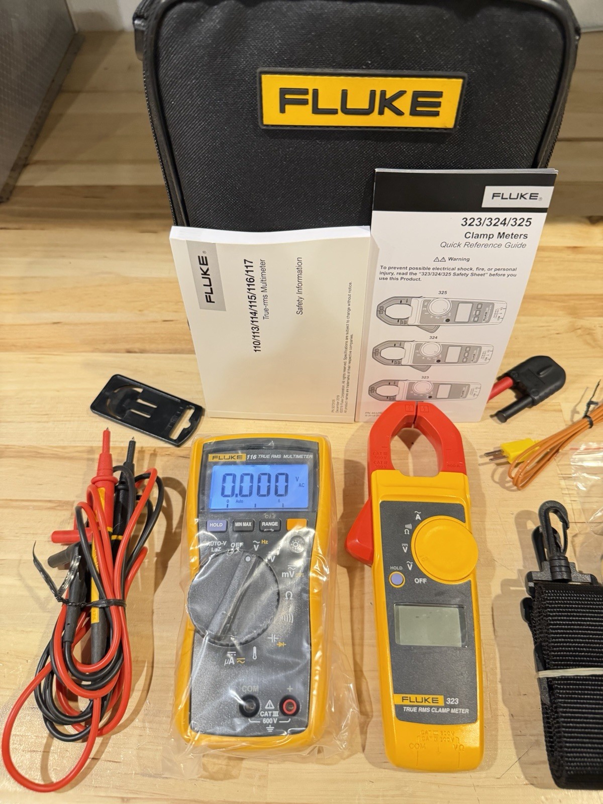 FLUKE 116/323 HVAC MULTIMETER COMBO KIT W/ ACCESSORIES TESTED SHIPS FAST