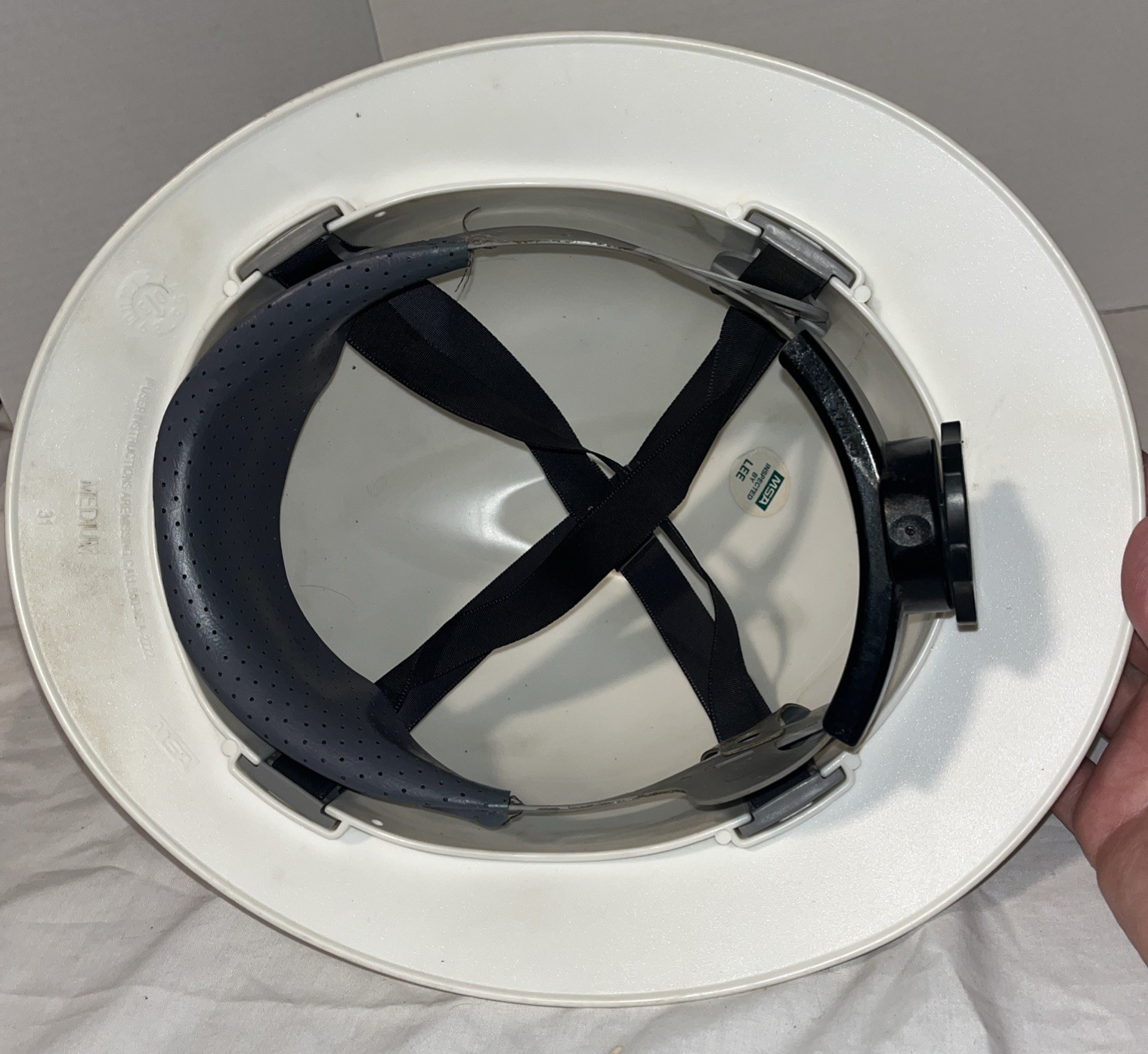 MSA V-Gard ANSI Z89.1 Class E / G 1997 White Medium 7 Safety Hard Hat CEMEX WEAR