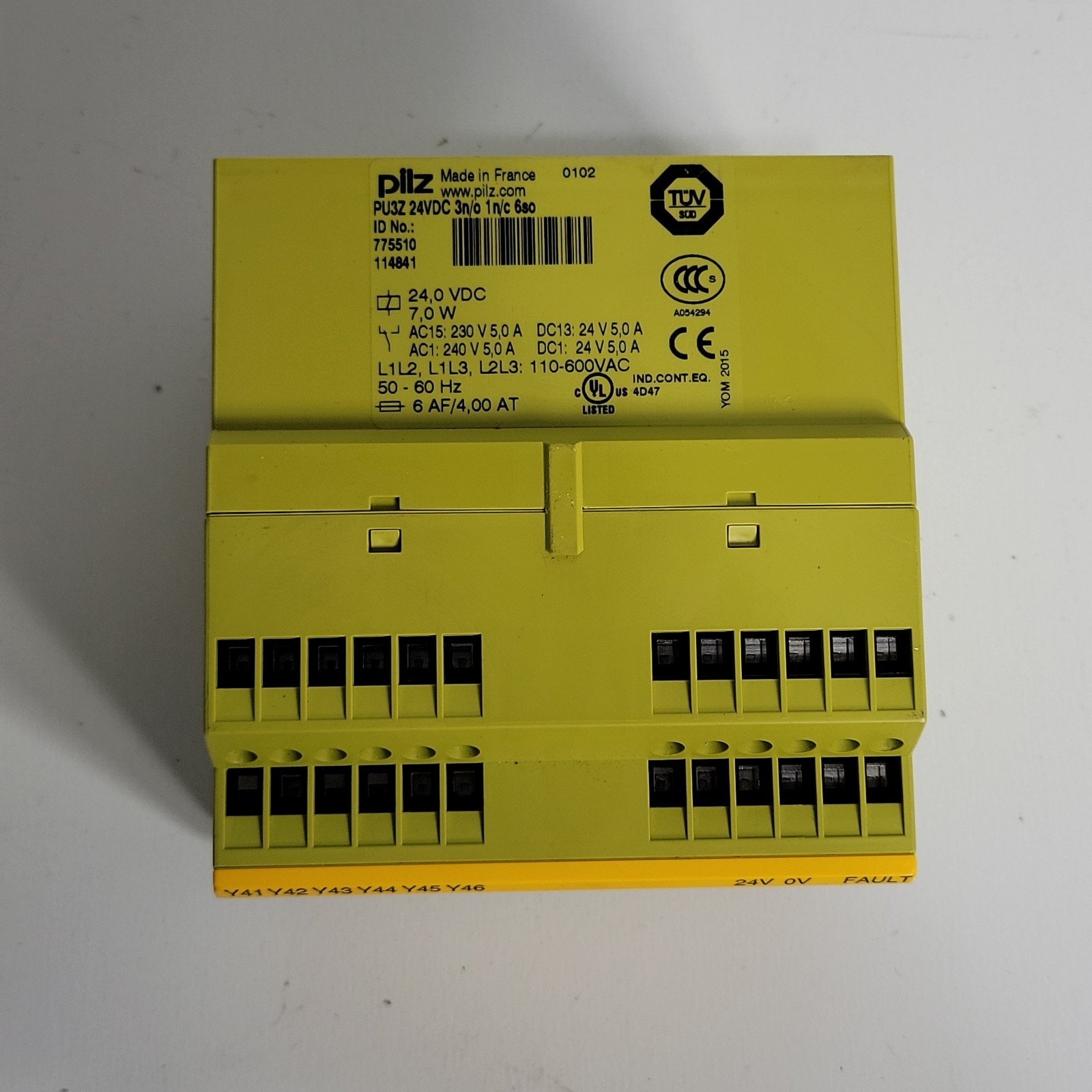 PILZ PU3Z 24VDC 3n/o 1n/c 6so 775510 Safety Relay Electric System Module