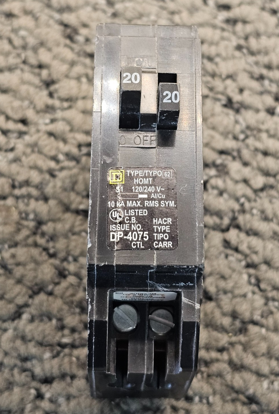 (QTY 2) Square D HOMT2020 Homeline 20 amp Twin 1 Pole Tandem Circuit Breaker