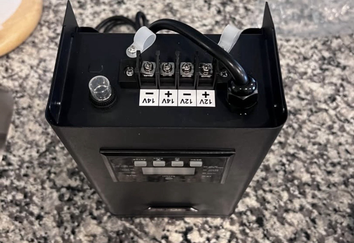 HIBOITEC 300W Outdoor Low Voltage Landscape Transformer 120V to 12/14V AC
