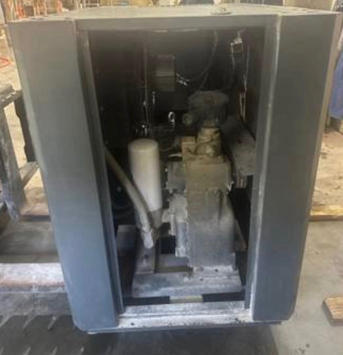 Sullivan Palatek C-15 Rotary Air Compressor 15 HP – READ FULL DESCRIPTION