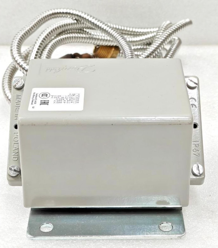 Danfoss Temperature Switch KPS81 060L310666 New Fast Shipping