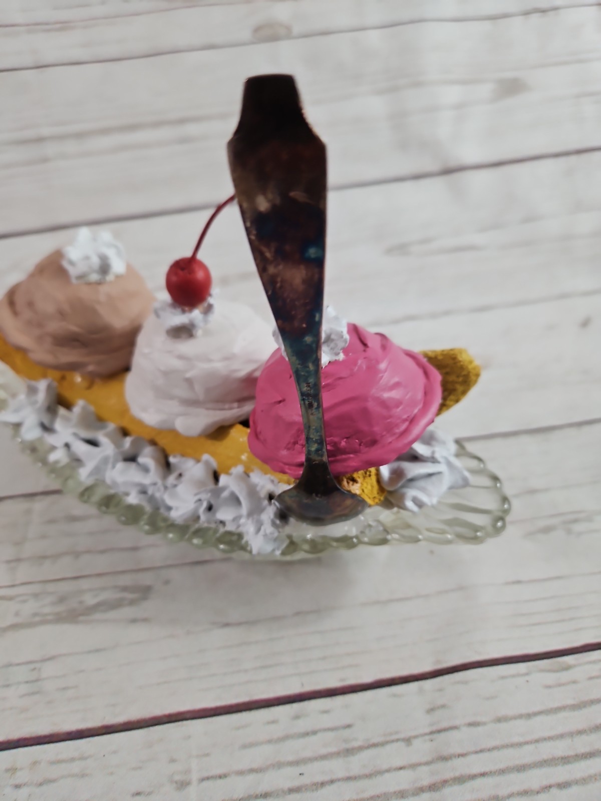 Fake Food Prop Banana Split Sundae Wiith Cherry And Wallace Spoon Movie Prop
