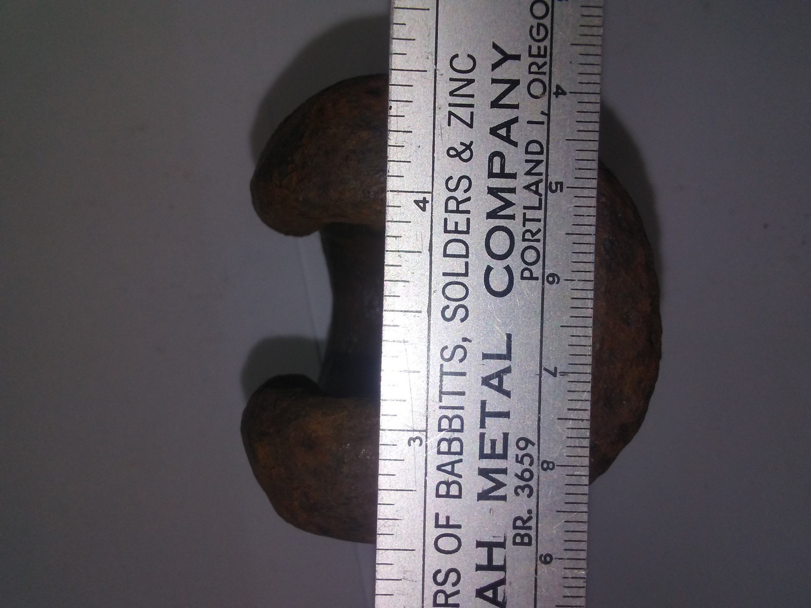 ANTIQUE! SOUVENIR SMALL CHOKER HOOK FROM REDWOODS LOGGING, ABOUT 2 & 1/2 POUNDS