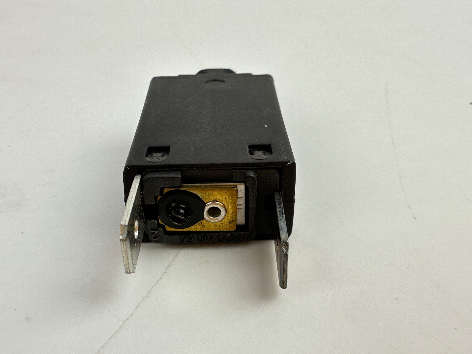 E-T-A Circuit Breaker 106-P10-1A 240VAC 48VDC 1A
