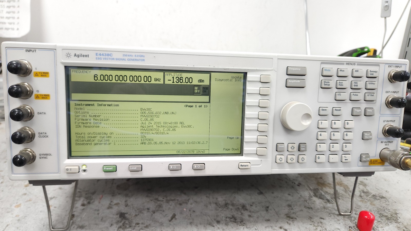 AGILENT E4438C Vector Signal Generator 250KHz – 6GHz opt 005 506 602 UNB UNJ