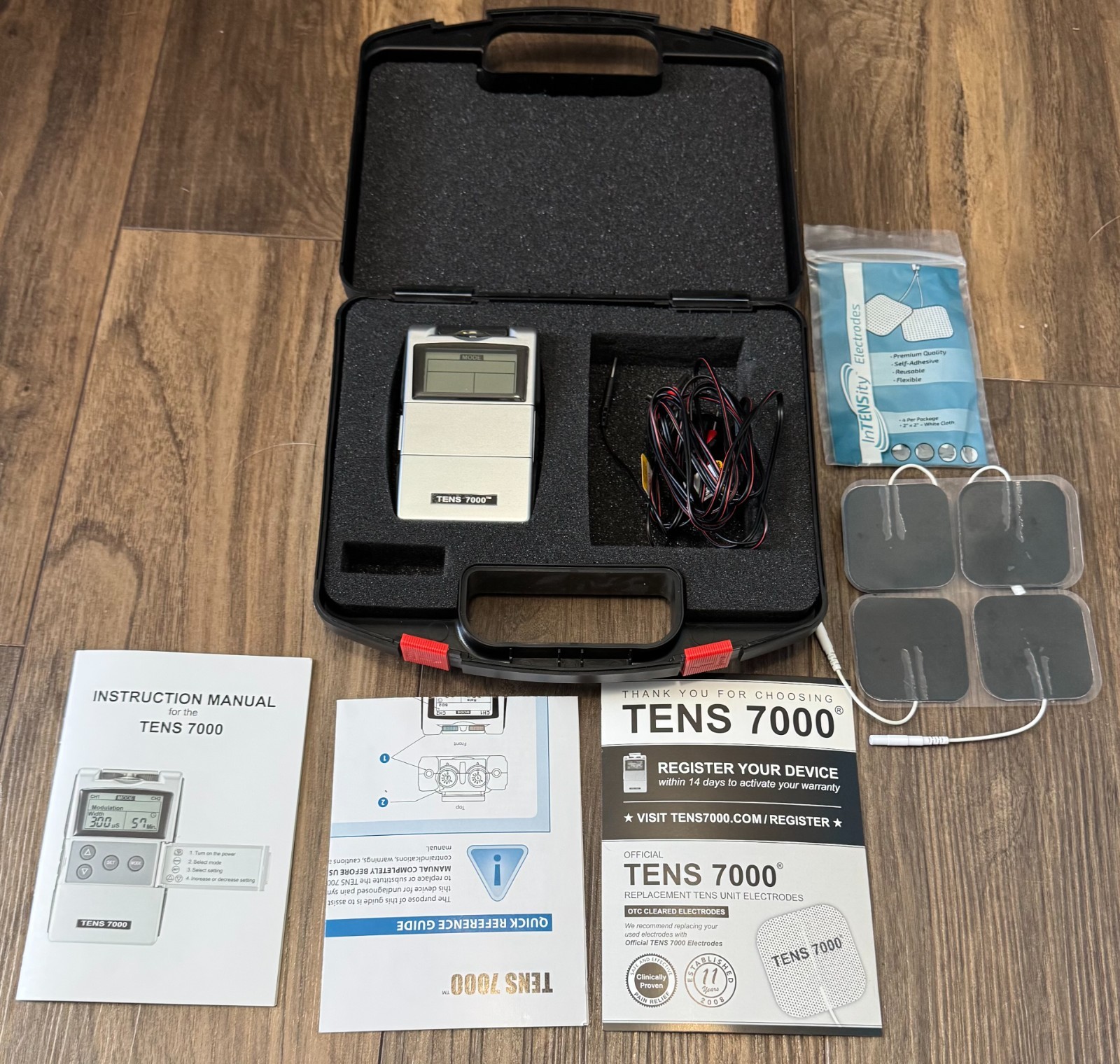 TENS 7000 Digital Unit with Accessories & Box electrostimulator 9V, Never Used?