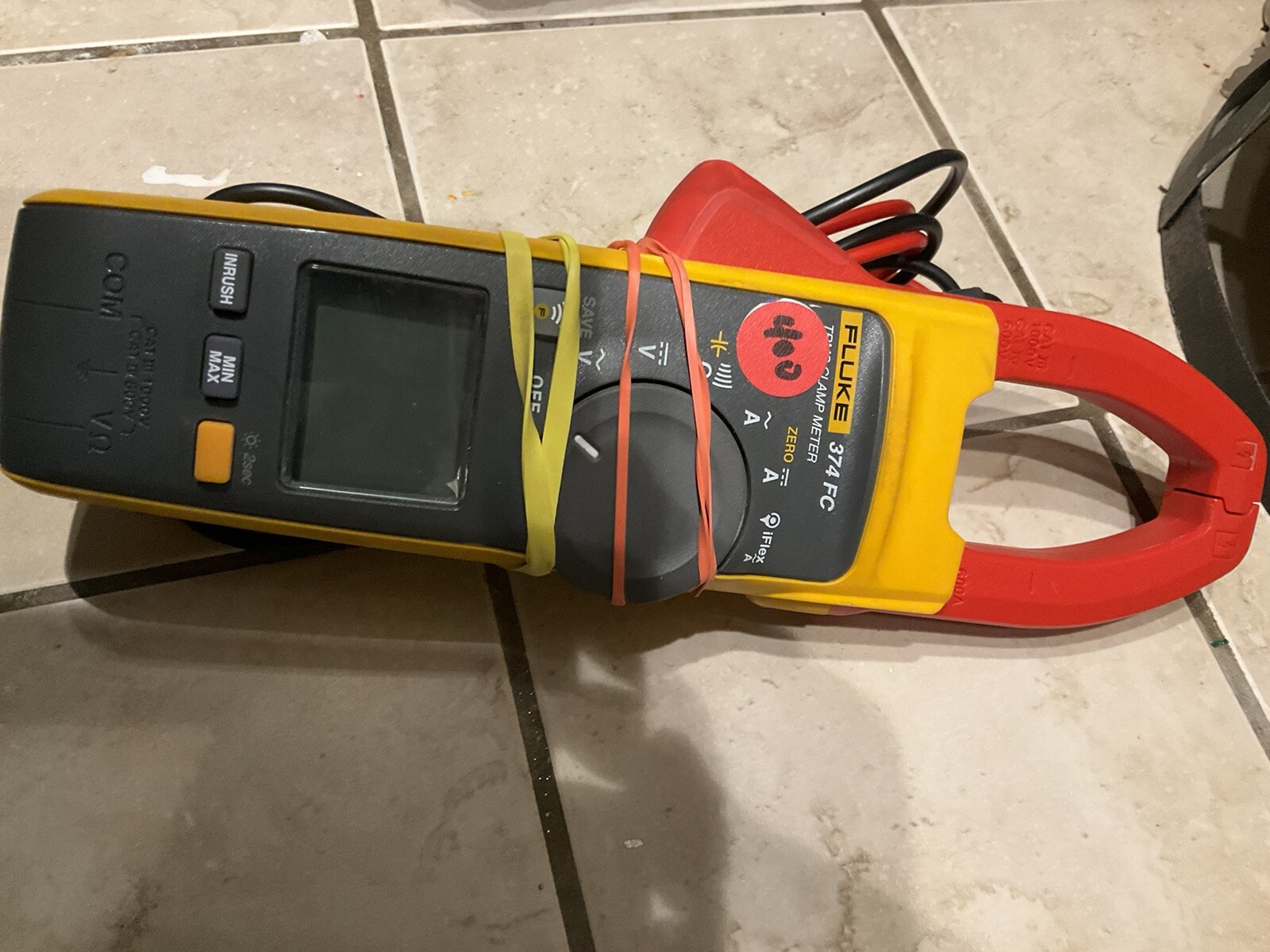 FLUKE 374 FC 4696001 AC/DC TRMS Wireless Clamp