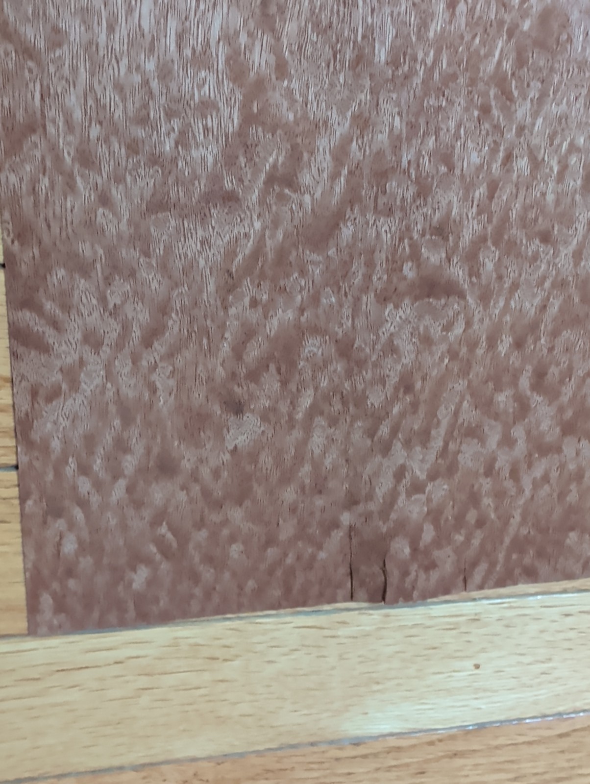 2 pcs sapele pomelle mahogany wood veneer 9 3/4″ x 19 3/8″ each 1/42″ cracks
