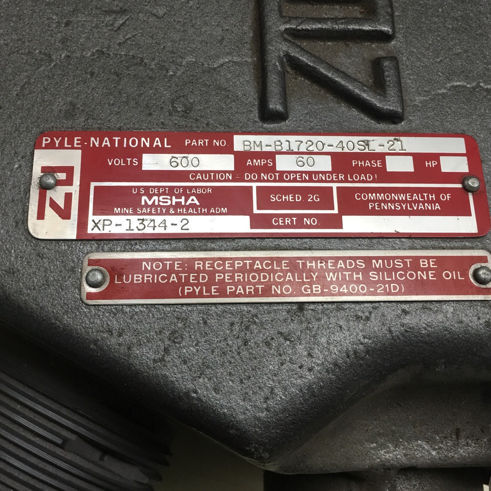 pyle-national BM-B1720-40SL-21 receptacle 600V 60A New Free Shipping