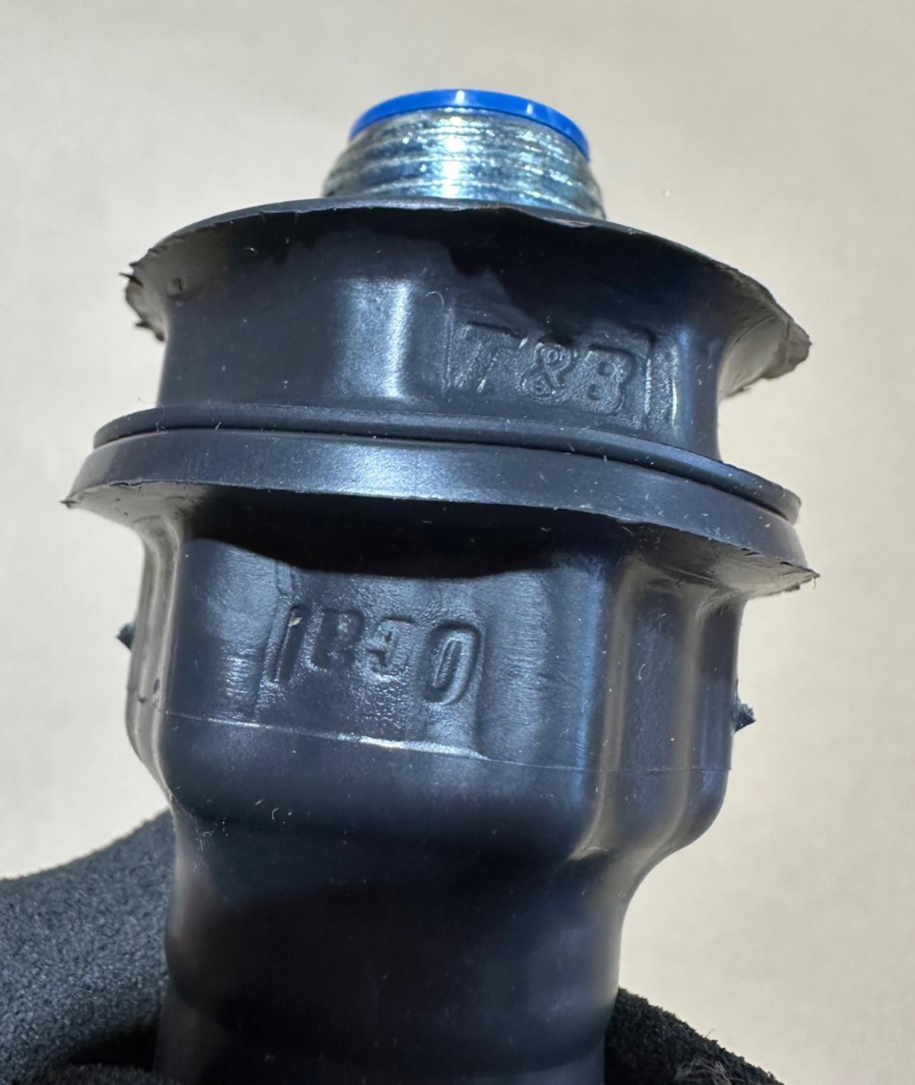 ABB Thomas & Betts OCAL ST1/2-G PVC Coated 1/2″ Liquidtight Liquid Connector