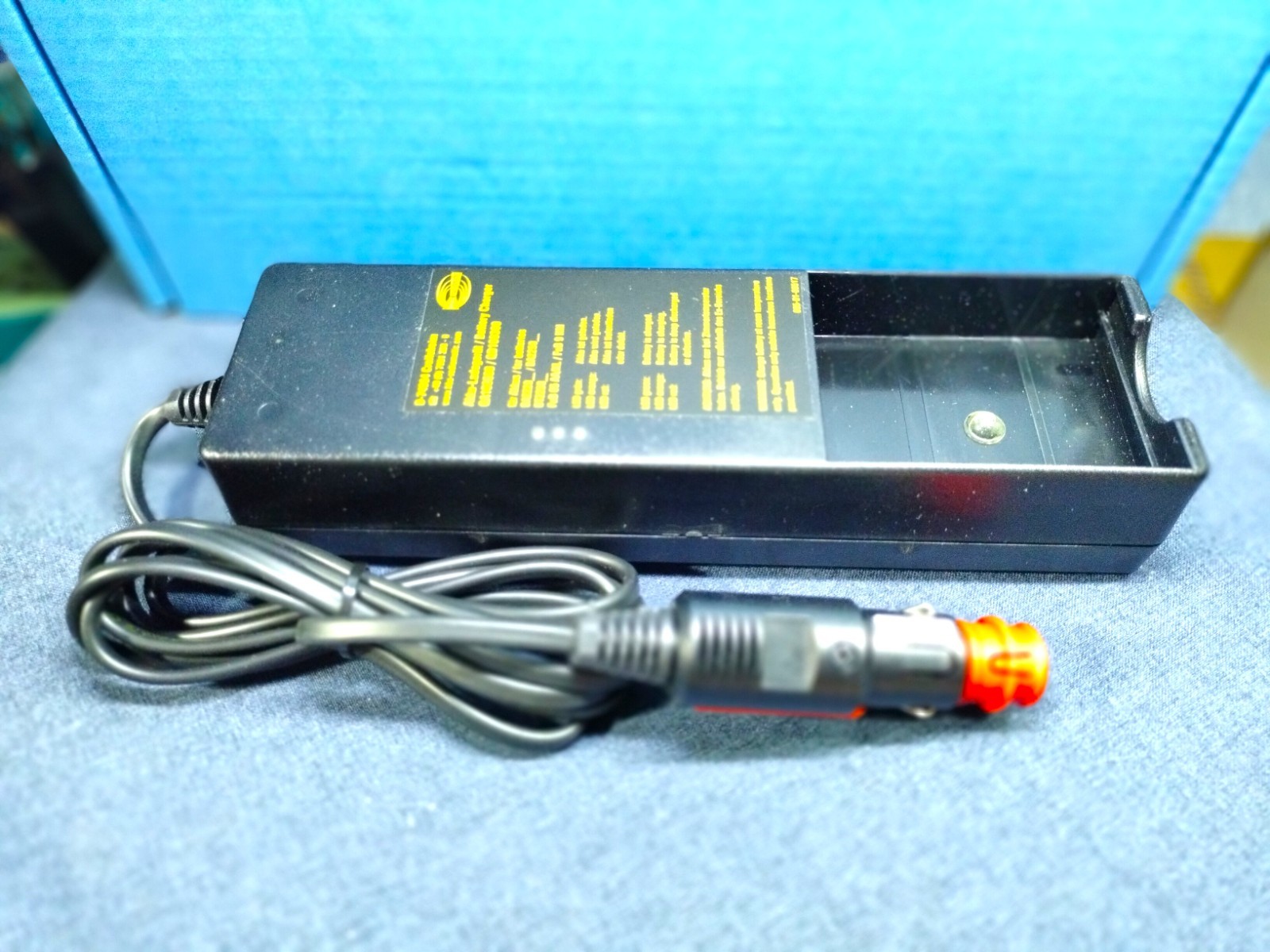 HBC Charger for HBC Remote control crane, Battery BA222___ BA225___