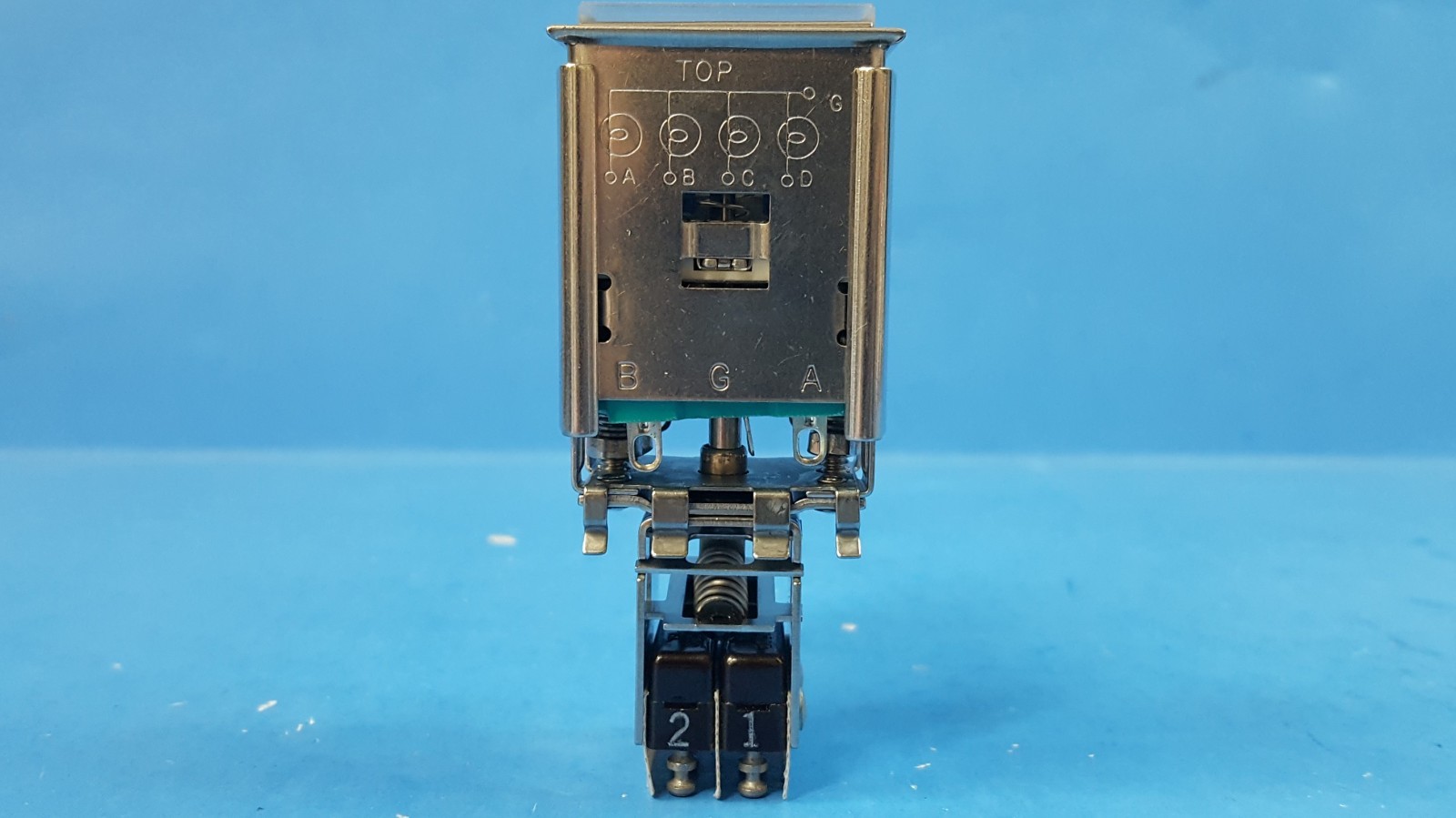 ONE PC- Indicating Switch, EATON, DPDT, 10EA1C1F10J2L(W)N1R1V13Square, Wave