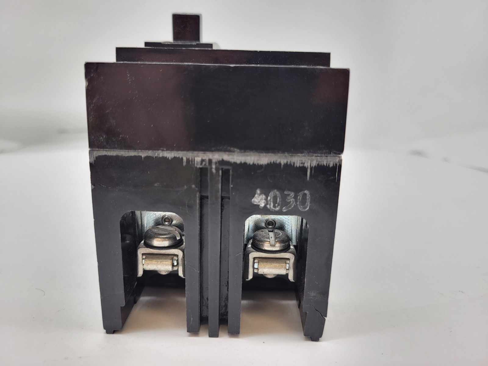 General Electric TED124030 Bolt-On Circuit Breaker 30A 2P 480V 14KA TED Black
