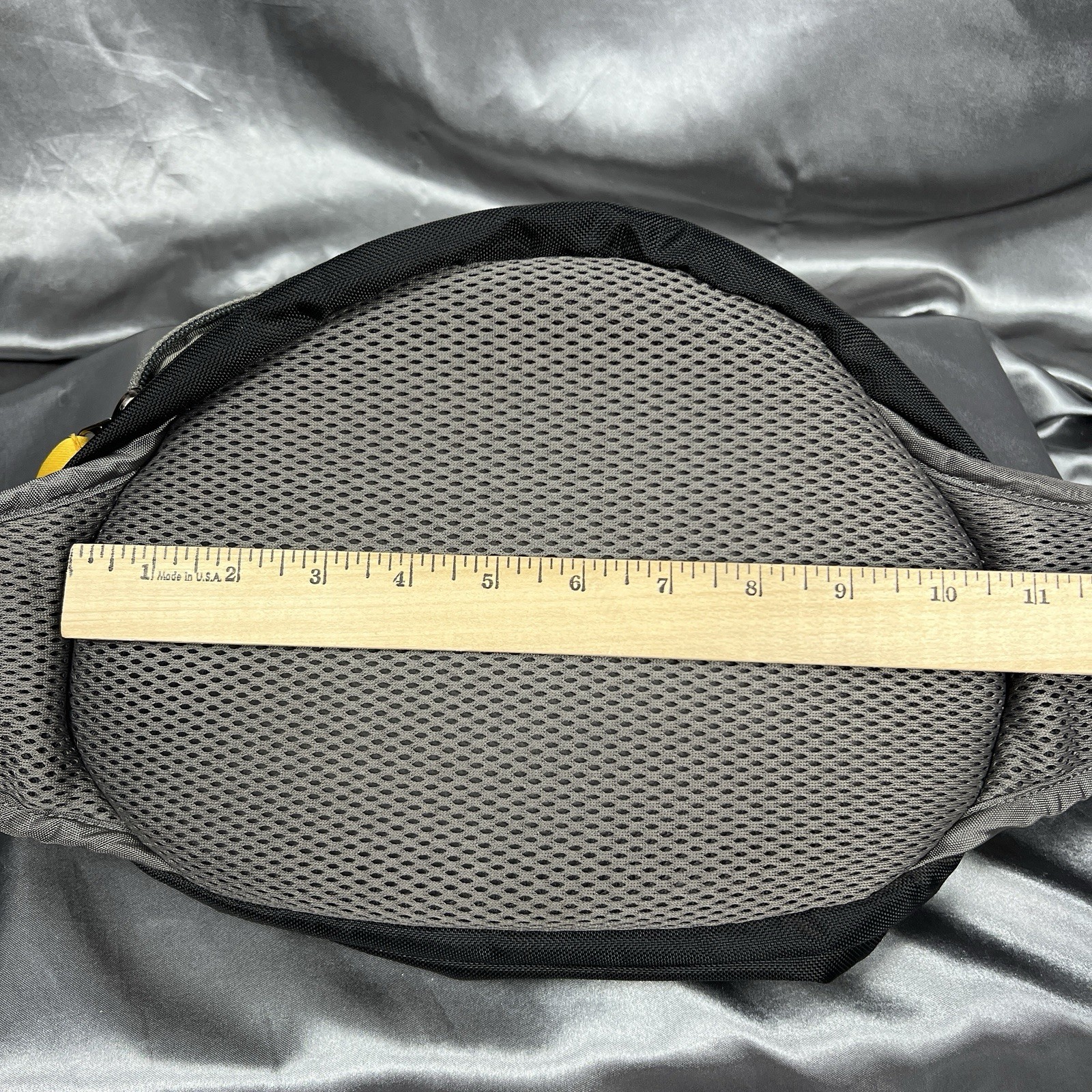 Statpacks G3 QuickRoll EMS First Aid Water-Resistant Waist Pack Fanny Bag Black