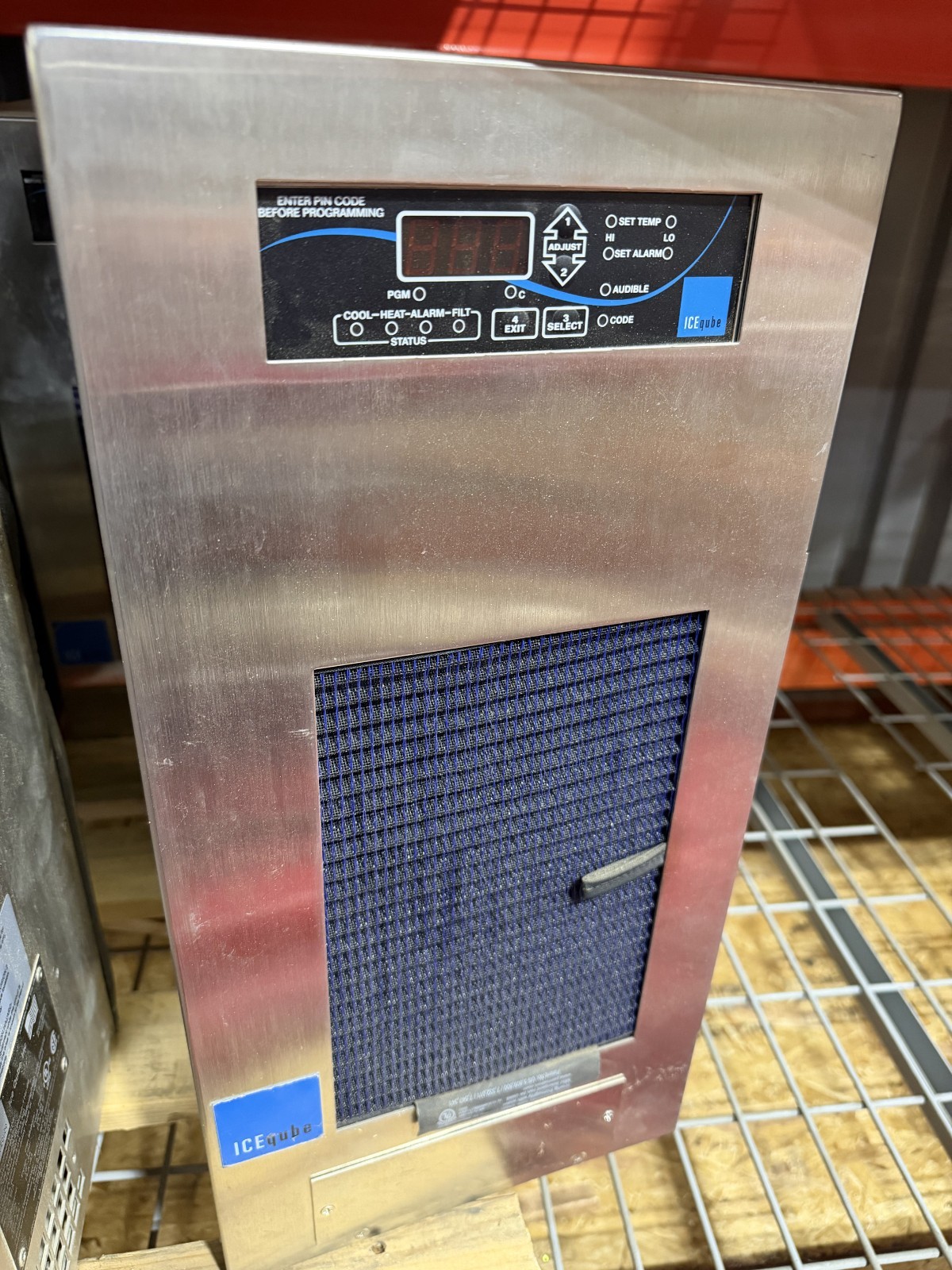 Ice Cube Air Conditioner IQ2000EV XP2 New Open Box Stainless NEMA 4X Explosion