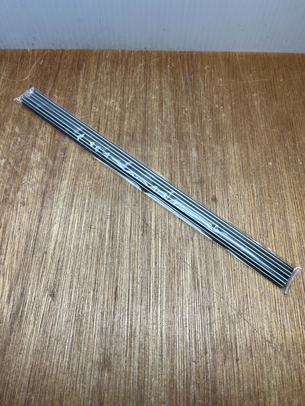 (Qty.8) 1/8″ X 12″ Cold Rolled 1018 Carbon Steel Round Rod Stock 8′ Total