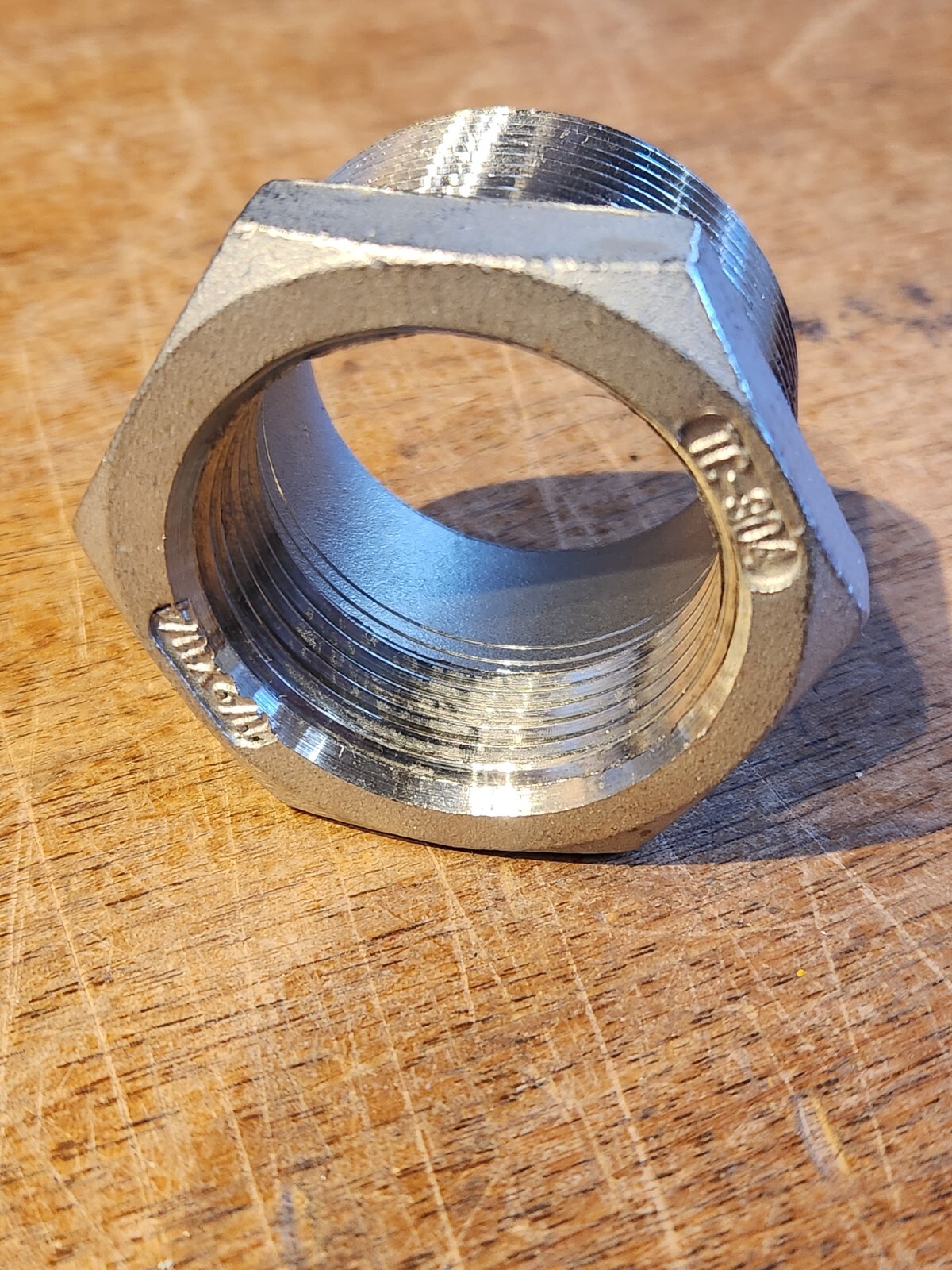ONE NEW 1 1/2 » x 1 1/4″ SS T-304L Reducing Hex Bushing MNPT x FNPT SHIPS FREE