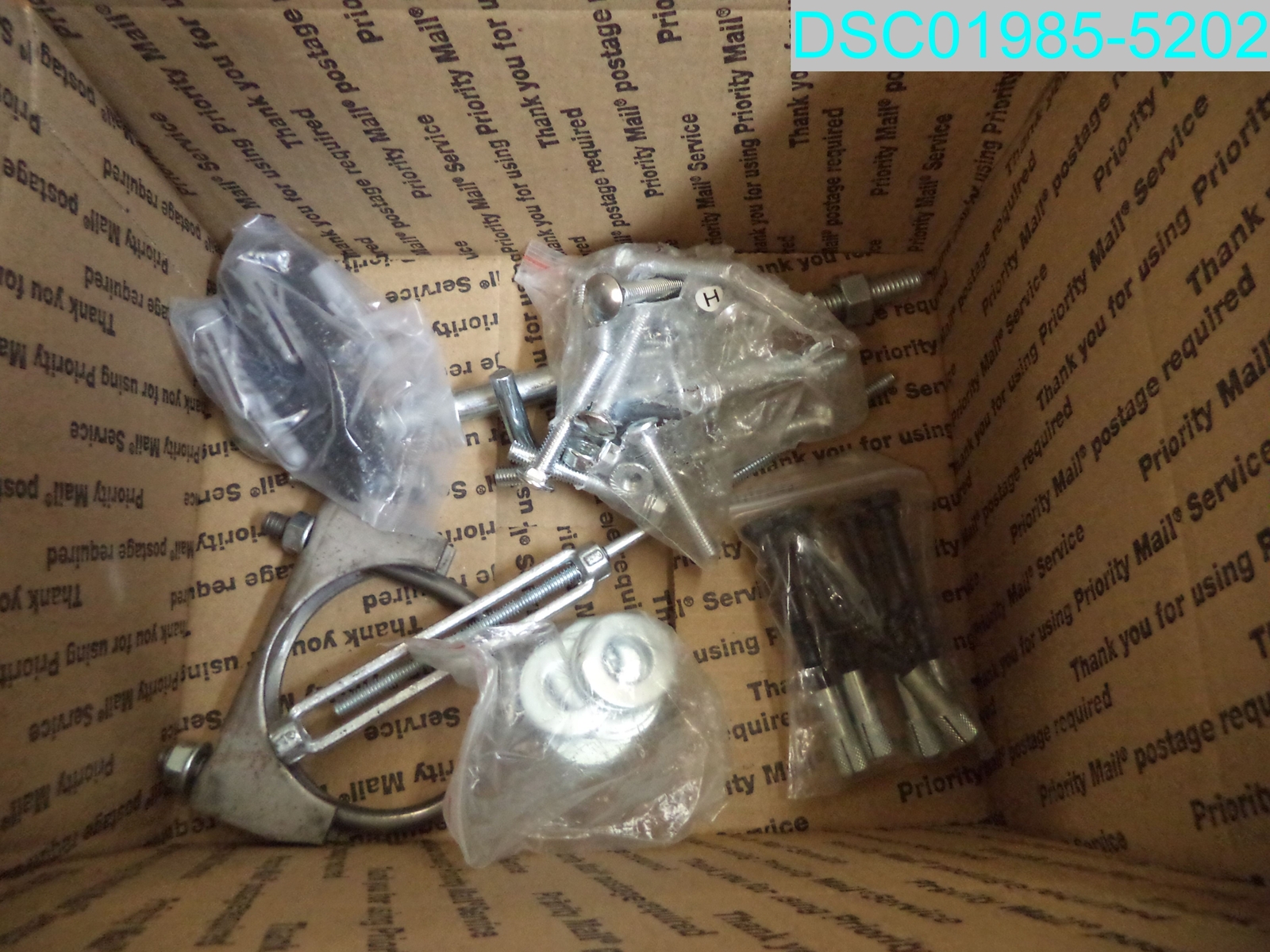 QTY=42 LBS: MIXED LOT OF BOLTS NUTS WASHERS & LOCK WASHERS many types and styles