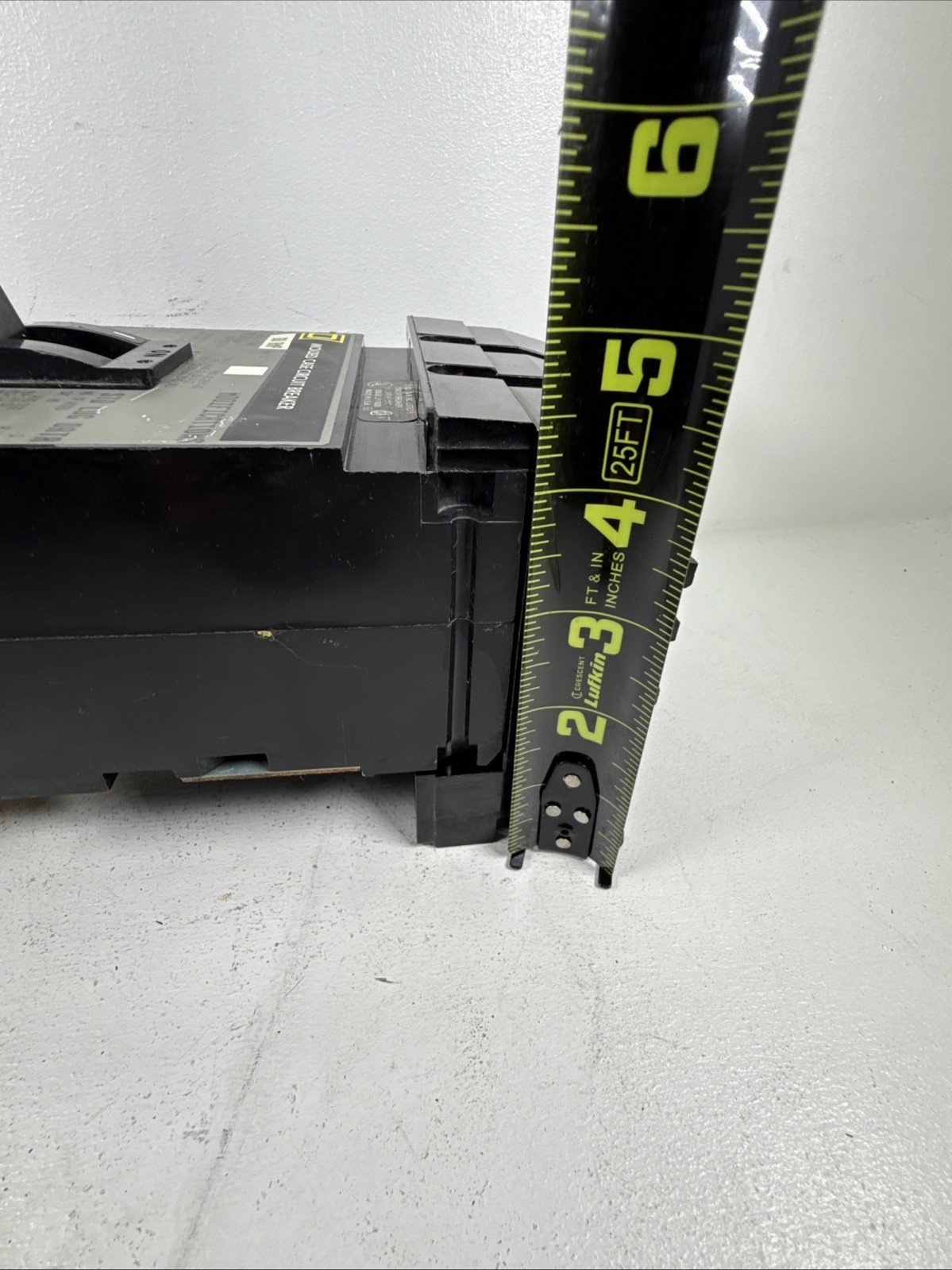 Square D FA34060 Thermal-Magnetic Circuit Breaker, 3-Pole, 60A, 480VAC, 250VDC