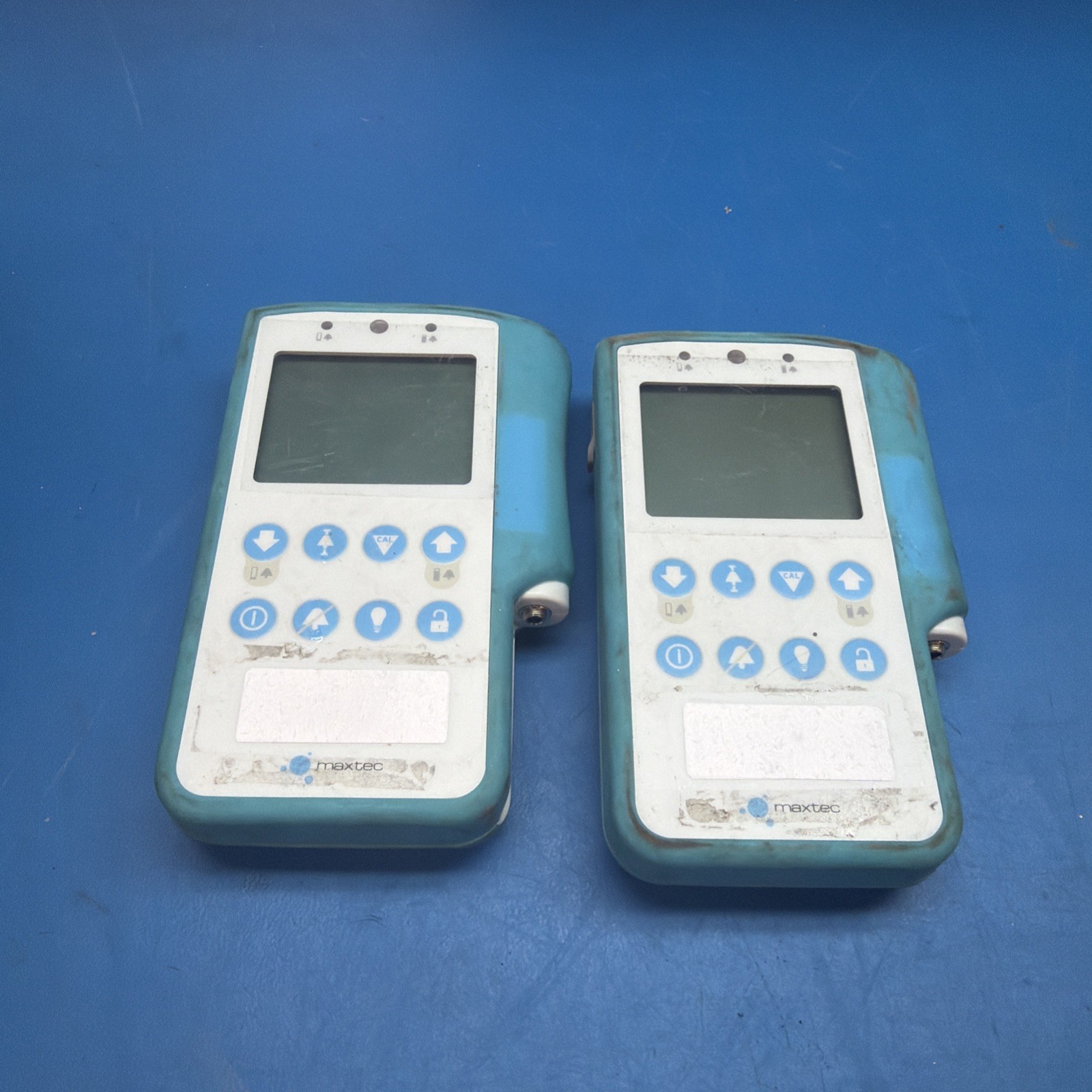 Maxtec Oxygen Monitor REF 230P01 Lot of 2 *untested*