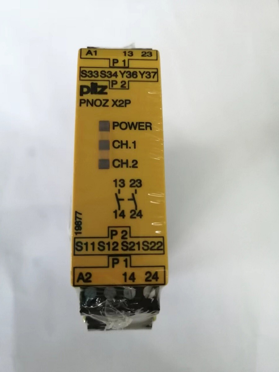 NEW Pilz 777303 PNOZ X2P 24V/ACDC Safety Relay