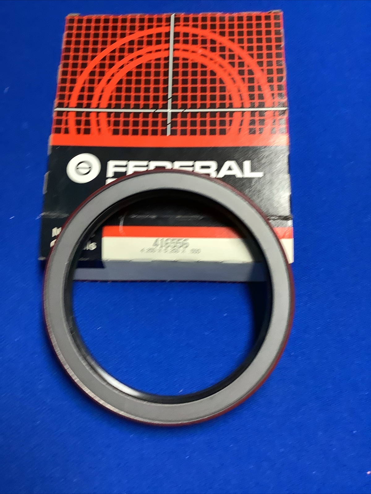 National 416556 Nitrile Oil Seal – Solid, 4.250 in Shaft FNOB
