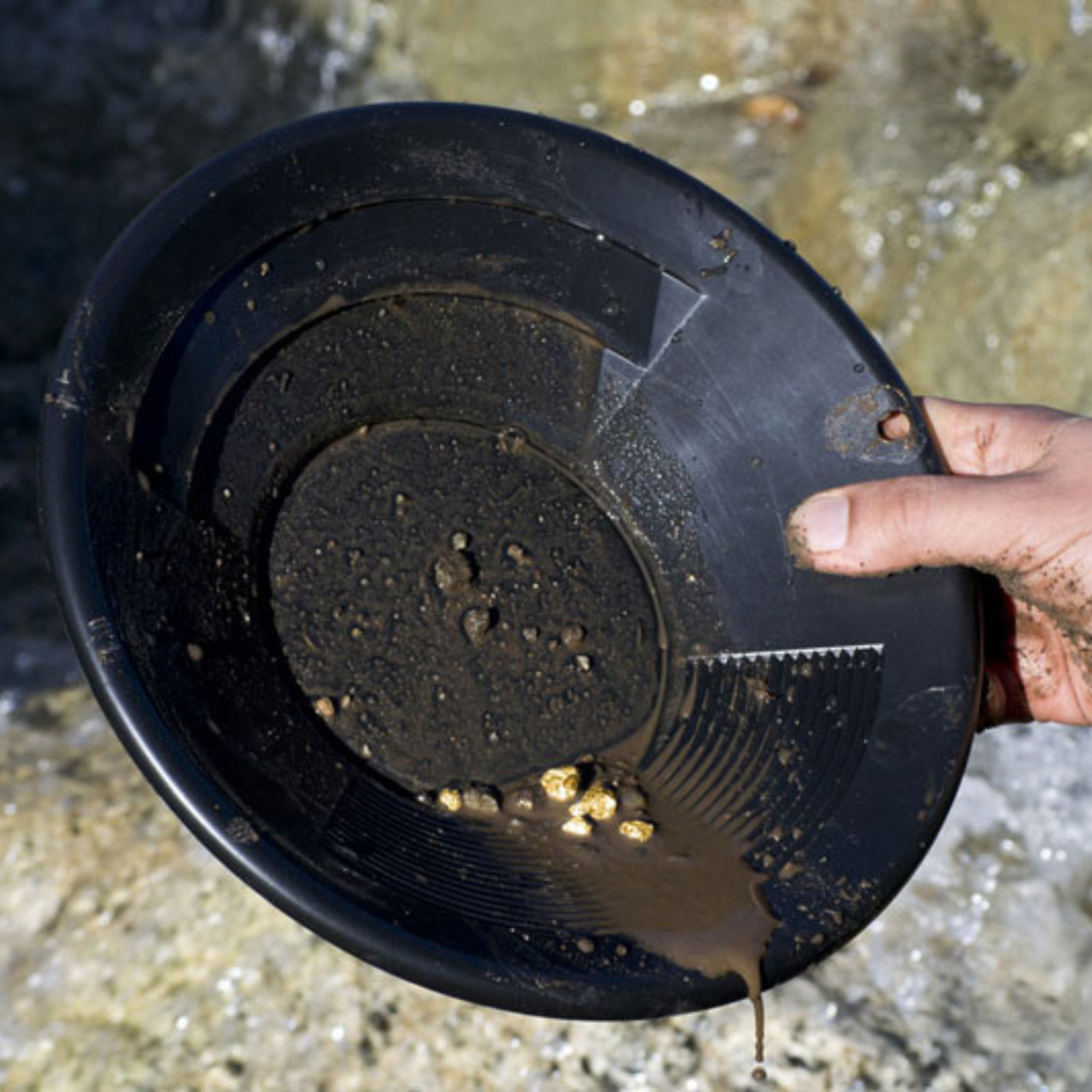 Gold Panning Starter Pack | Double Riffle Gold Pan | Snuffer | Vial | Miners