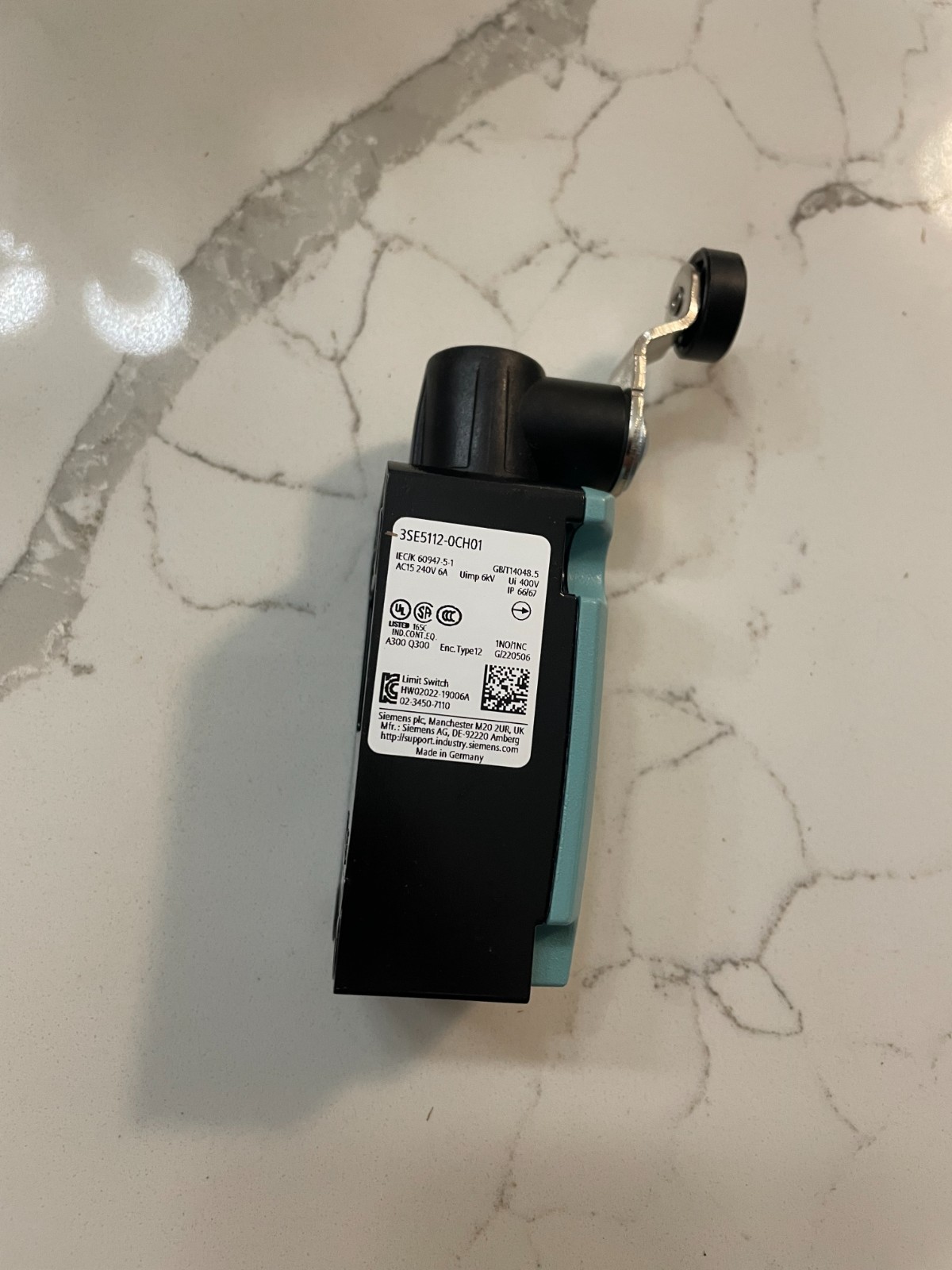 Siemens 3SE5112-0CH01 Two Position L-R Limit Switch Rotary Actuator 1NO 1NC