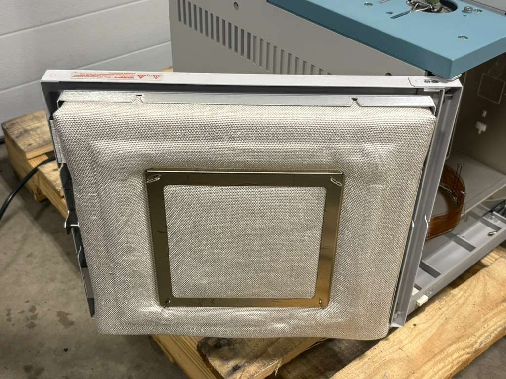 Agilent Technologies 6890N Gas Chromatograph Network GC System Part G1530N