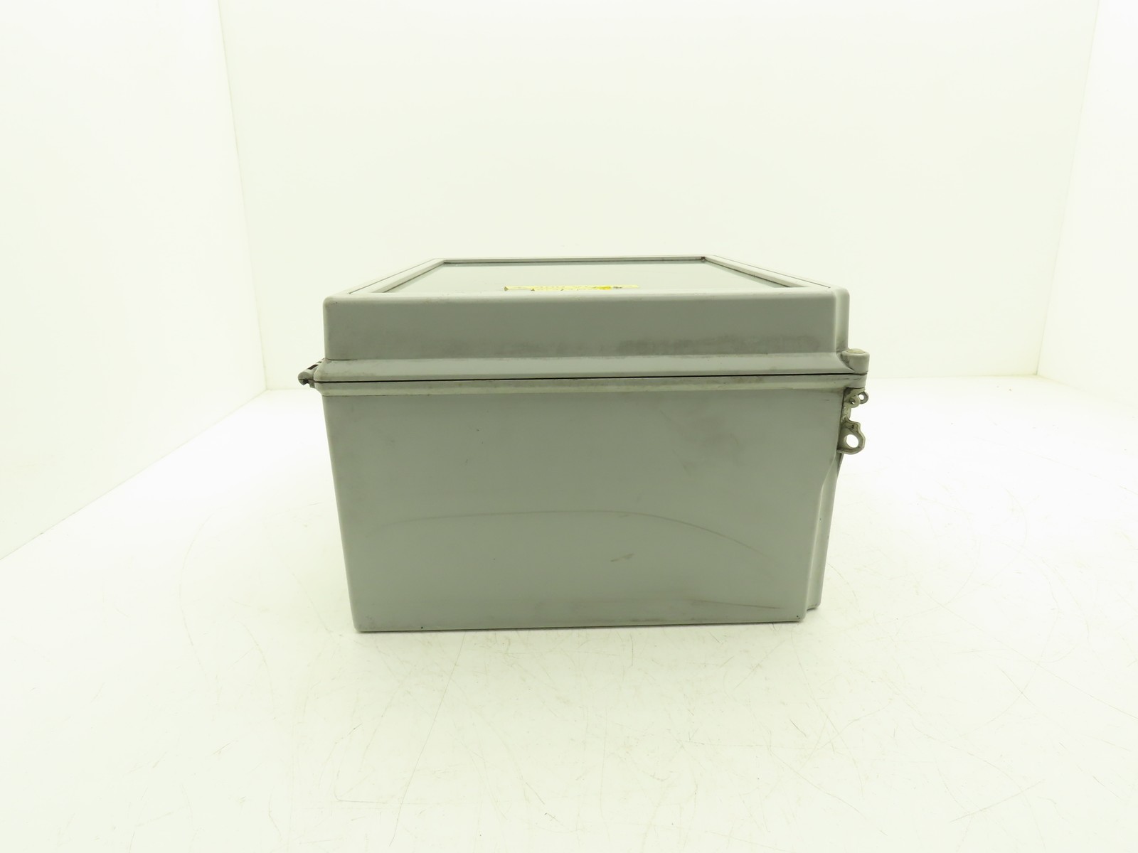 Hoffman A14128CHQRFGW Electrical Enclosure Junction Box 14x12x6″ Disconnect