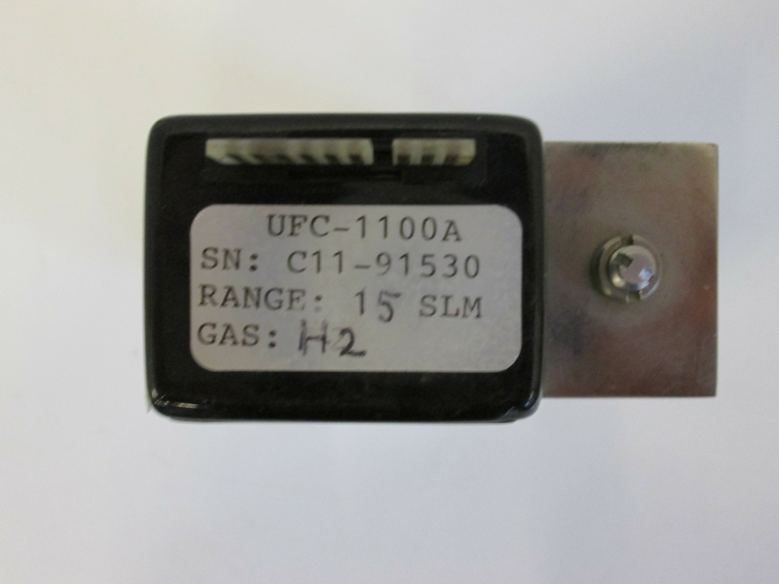 Unit UFC-1100A Mass Flow Controller MFC, H2, 15 SLM, 1/4″ Male