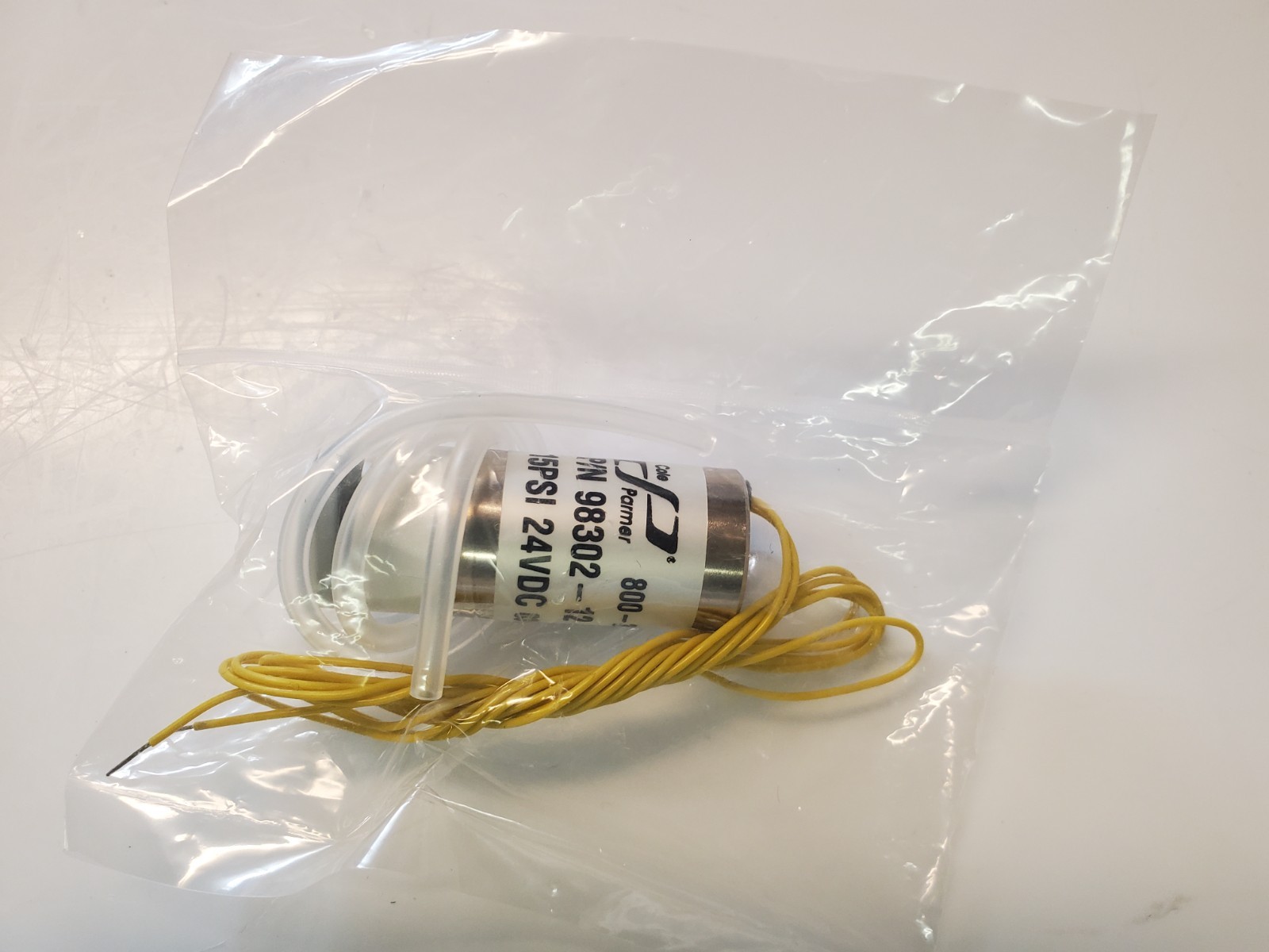 Cole-Parmer 98302-12 Masterflex Two-Way Normally Closed Solenoid Pinch Valve 24V
