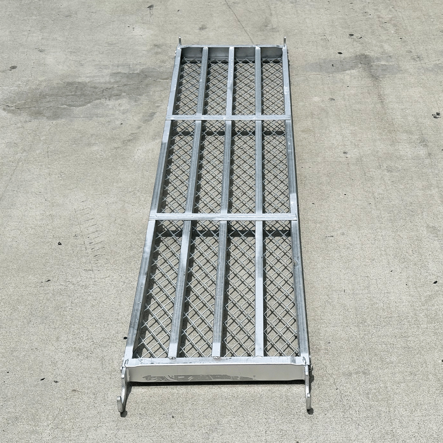 15.5 inch Scaffold Plank for Confined Spaces & Narrow Frames – Sandbaggy