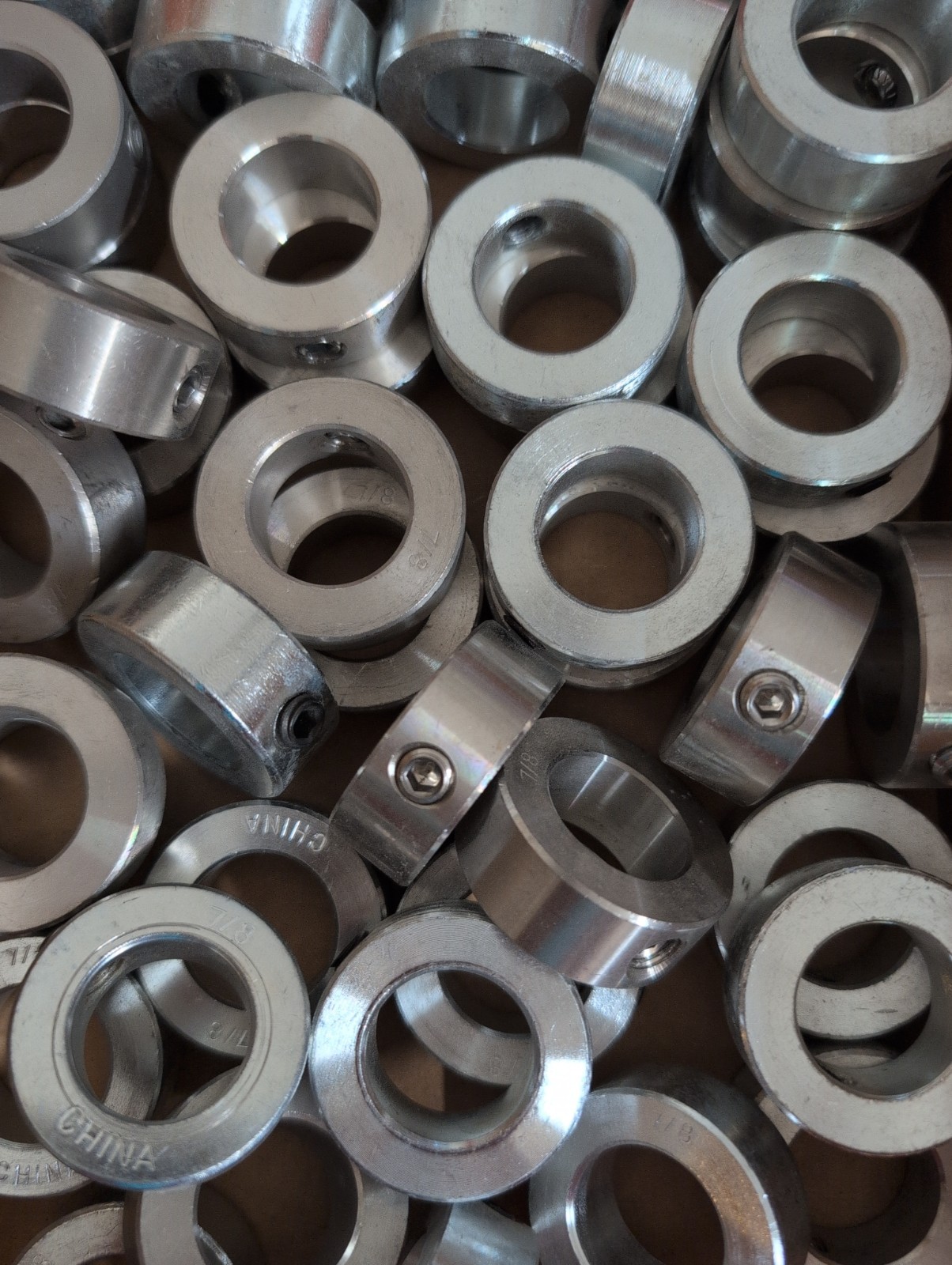 Lot Of 50: 7/8″ SHAFT SET SCREW COLLARS With Screws. Open Bx New