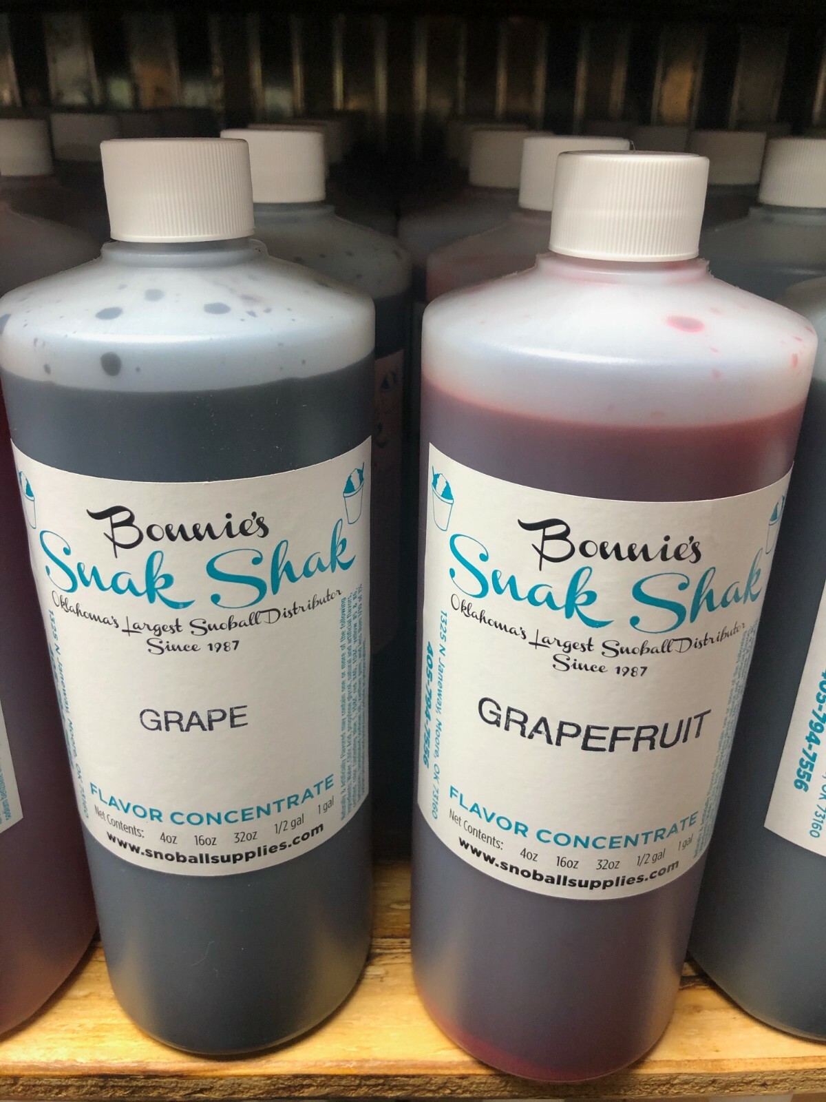 Shaved Ice Snow Cone Concentrate-(1) 32oz Bottle (Each Bottle Makes 8 Gallon)